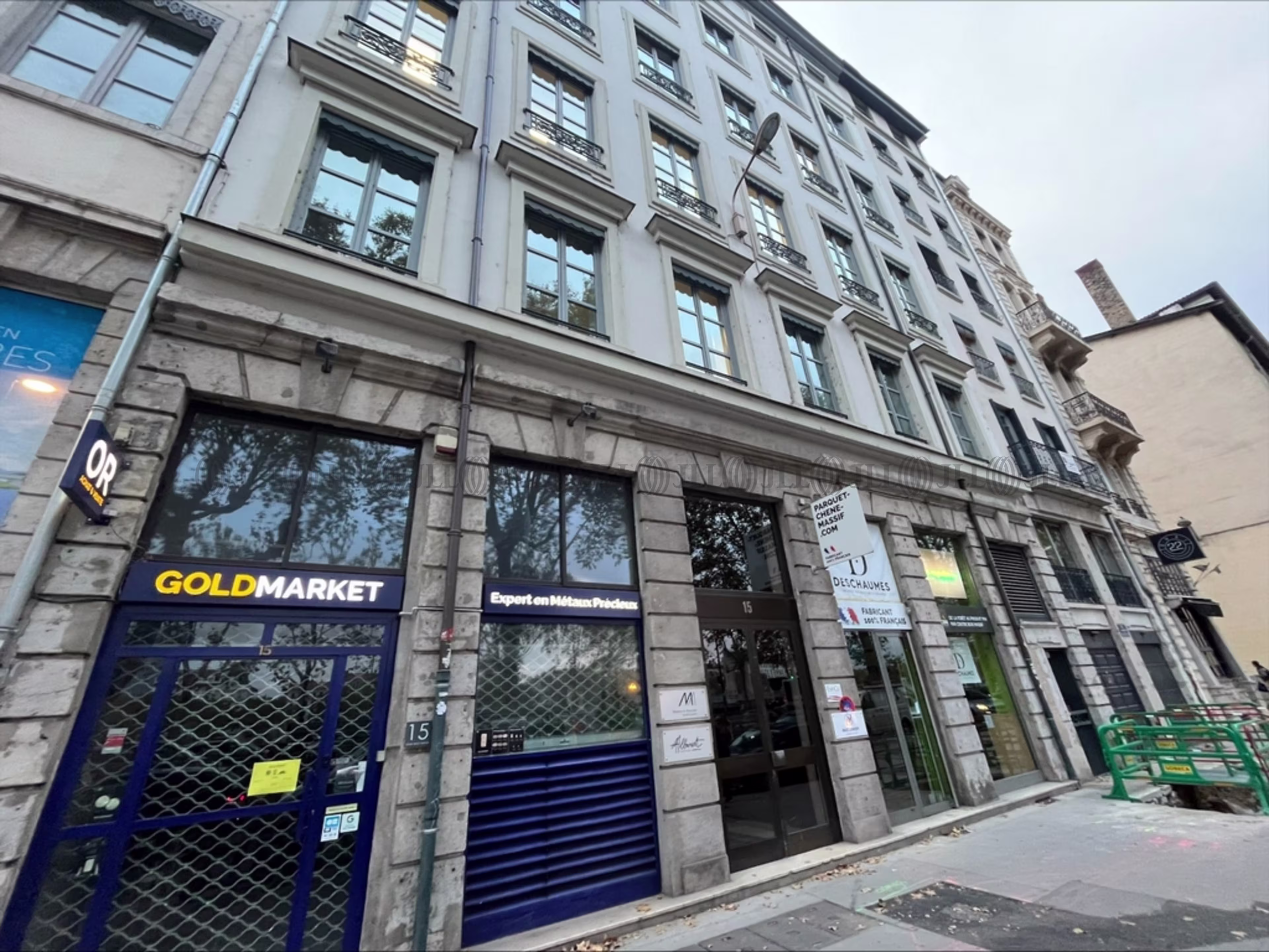 15 QUAI JEAN MOULIN