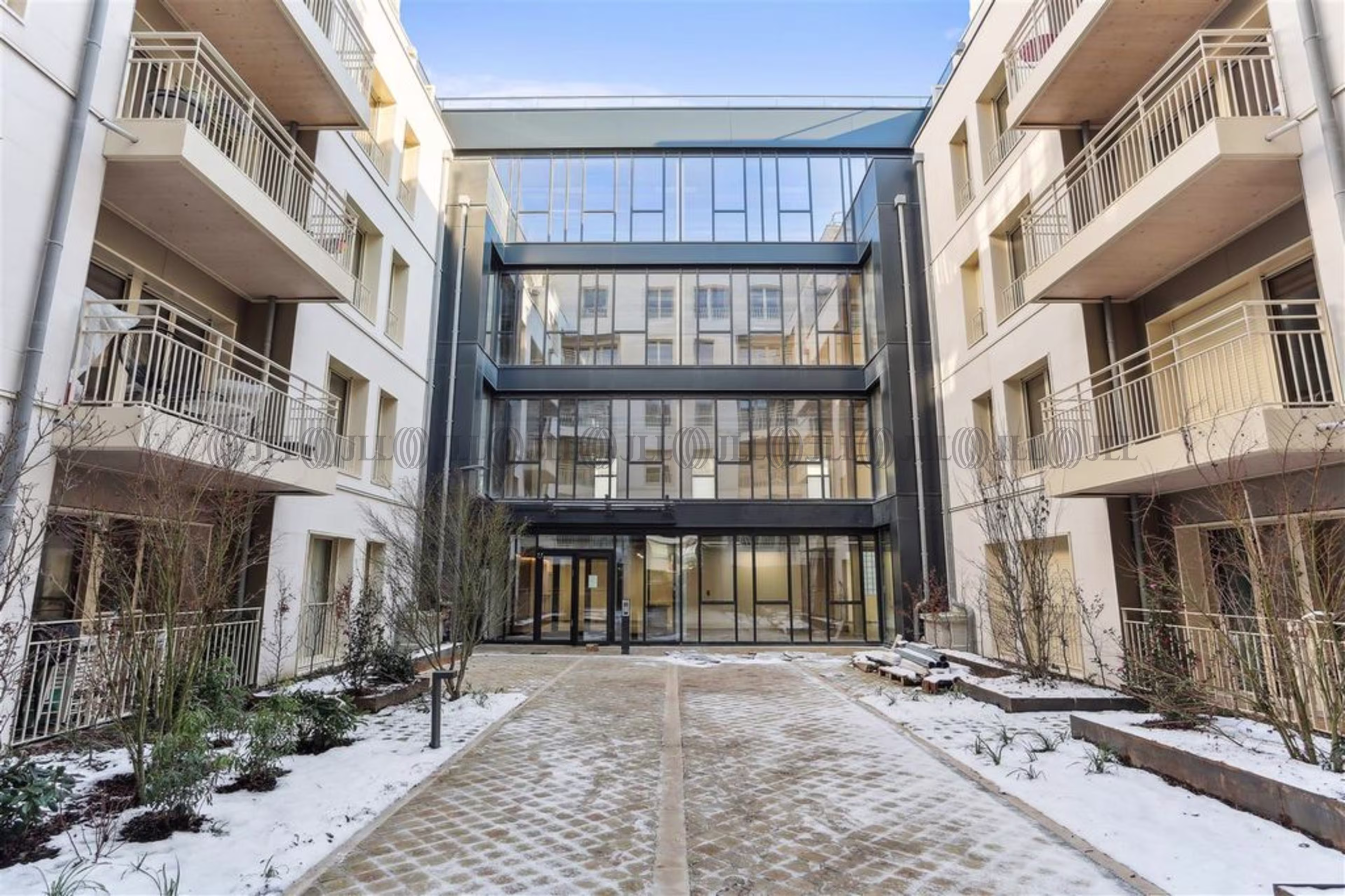 6-8 RUE PETIT