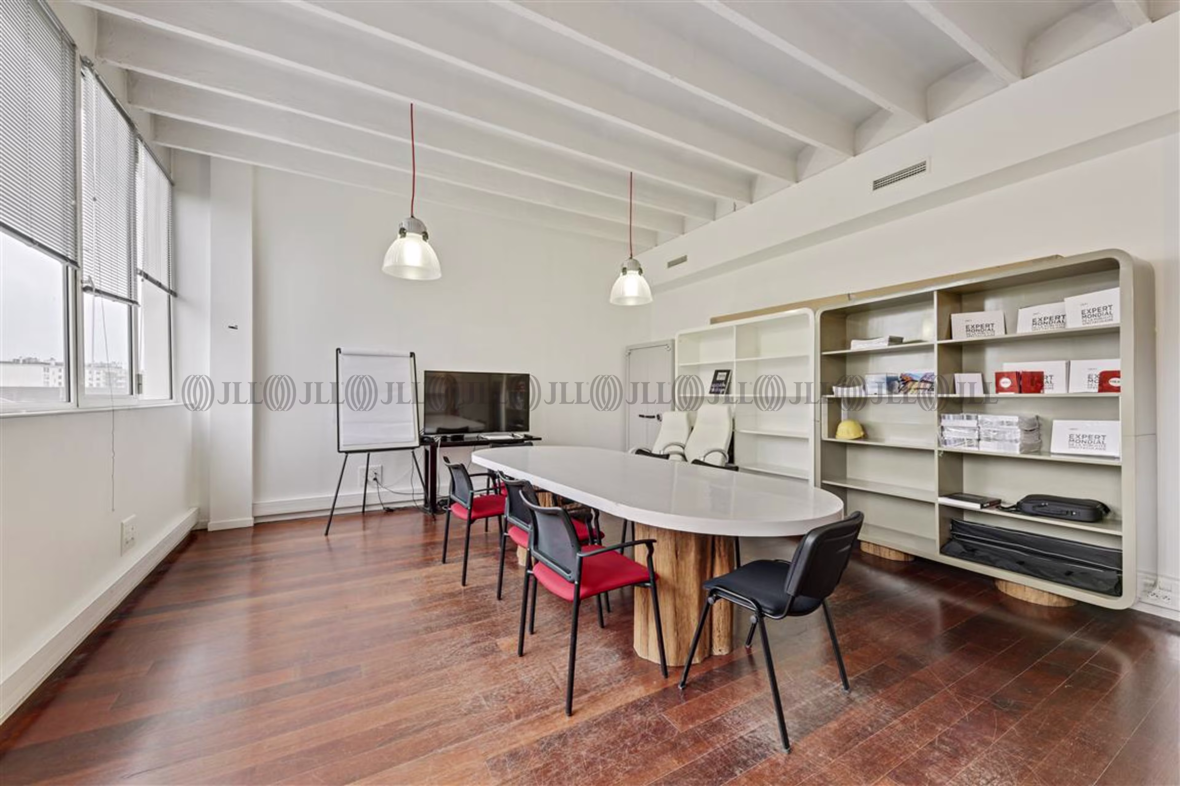 21 RUE GEORGES BOISSEAU