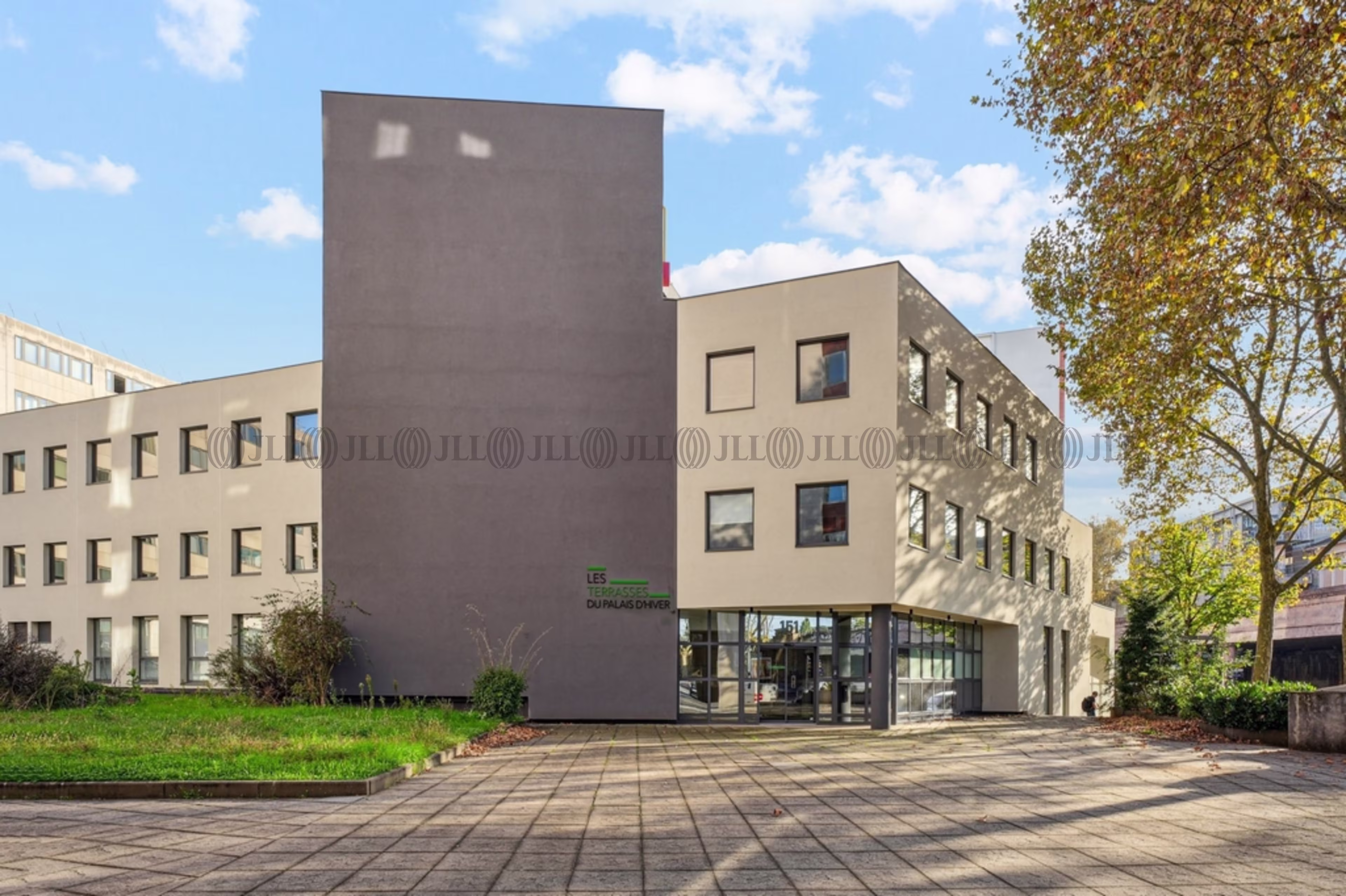 151-153 BOULEVARD DE LA BATAILLE DE STALINGRAD