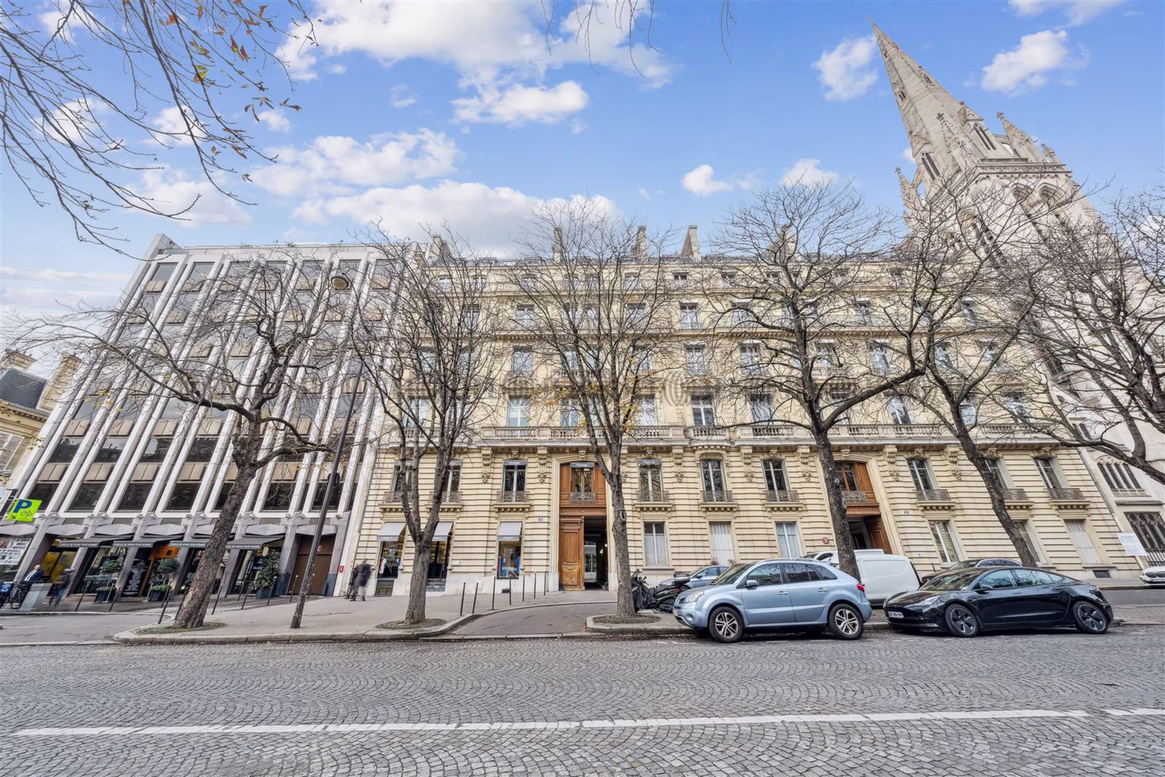 19-21 AVENUE GEORGE V