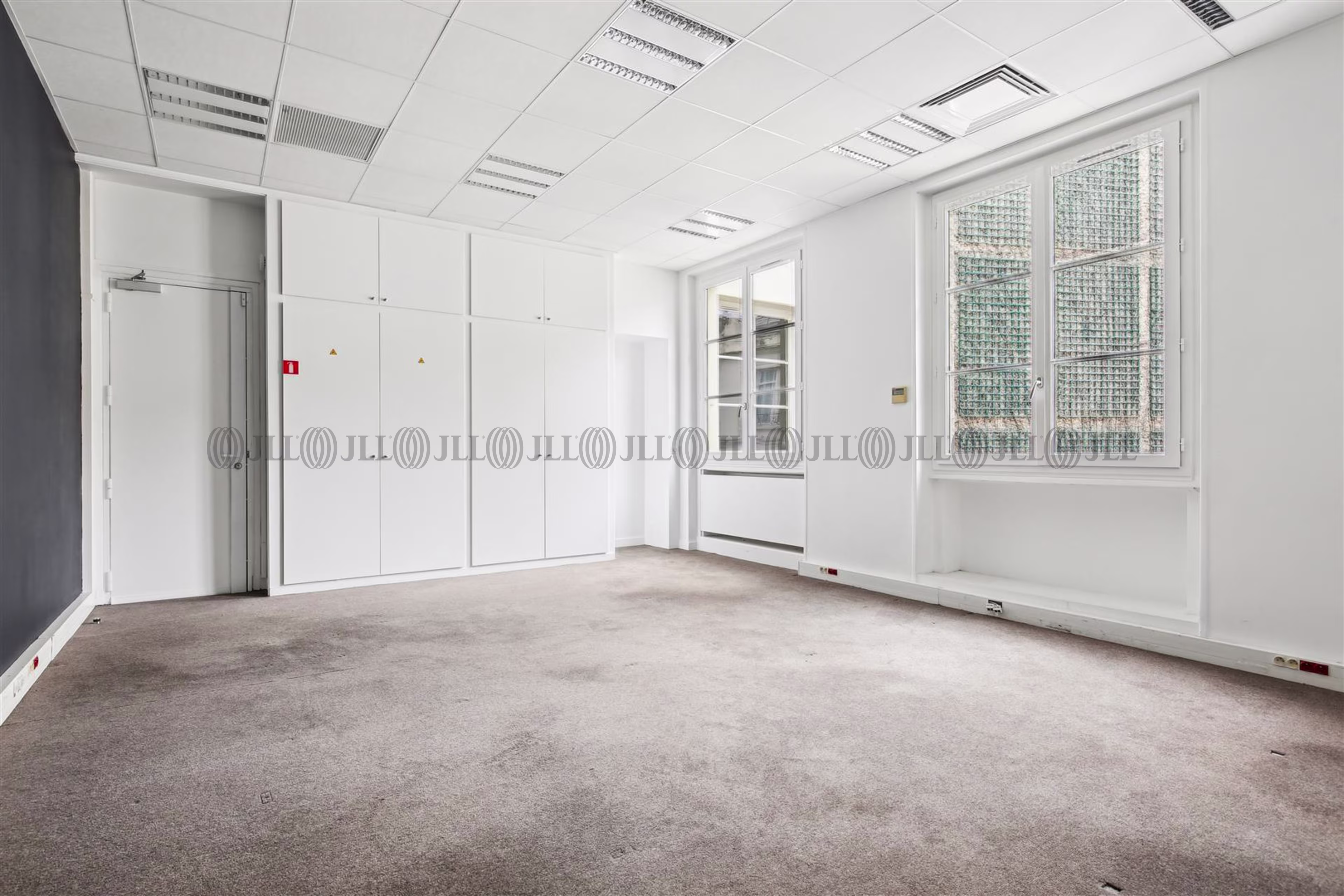 26 AVENUE VICTOR HUGO