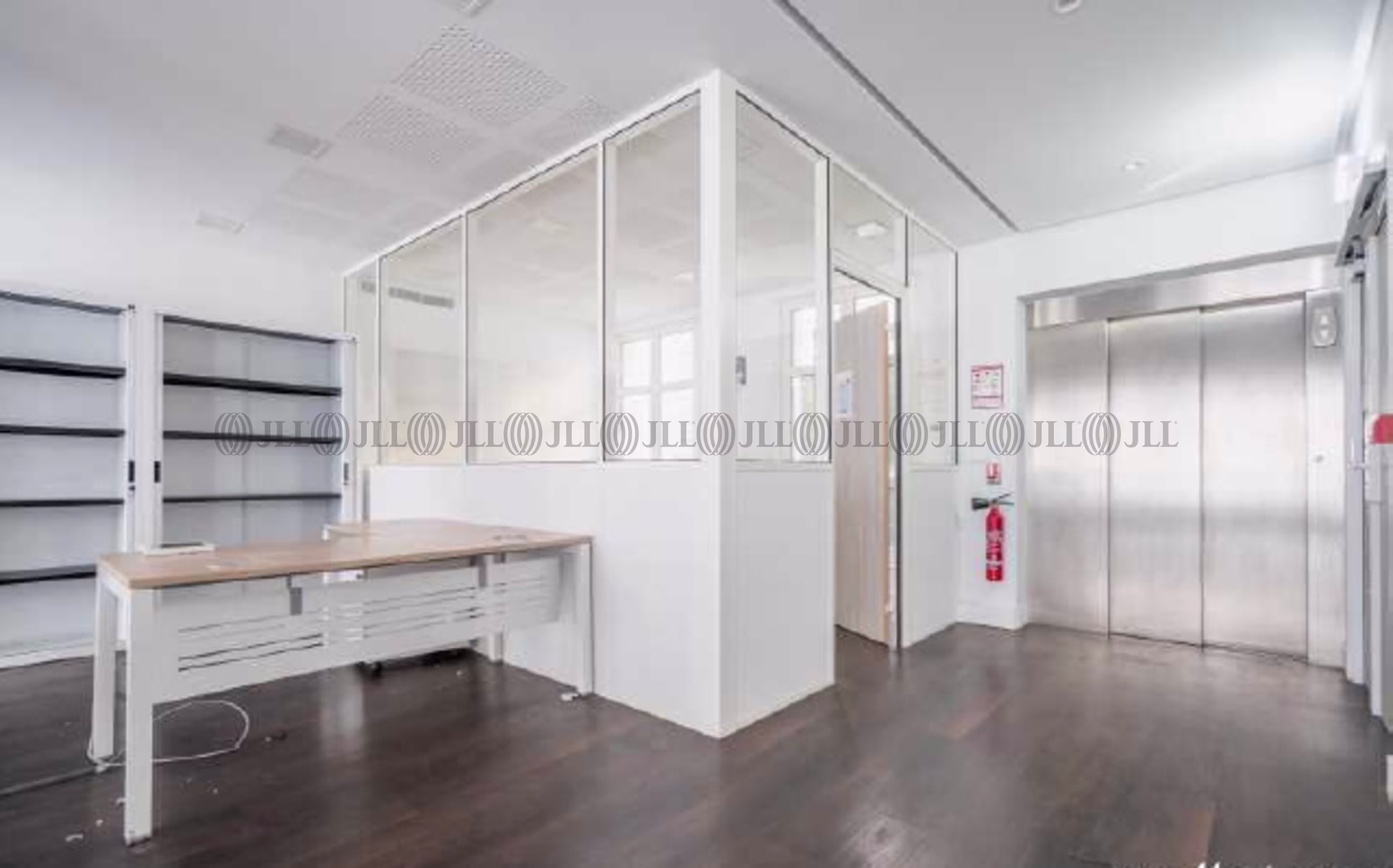 8 RUE GRENETA