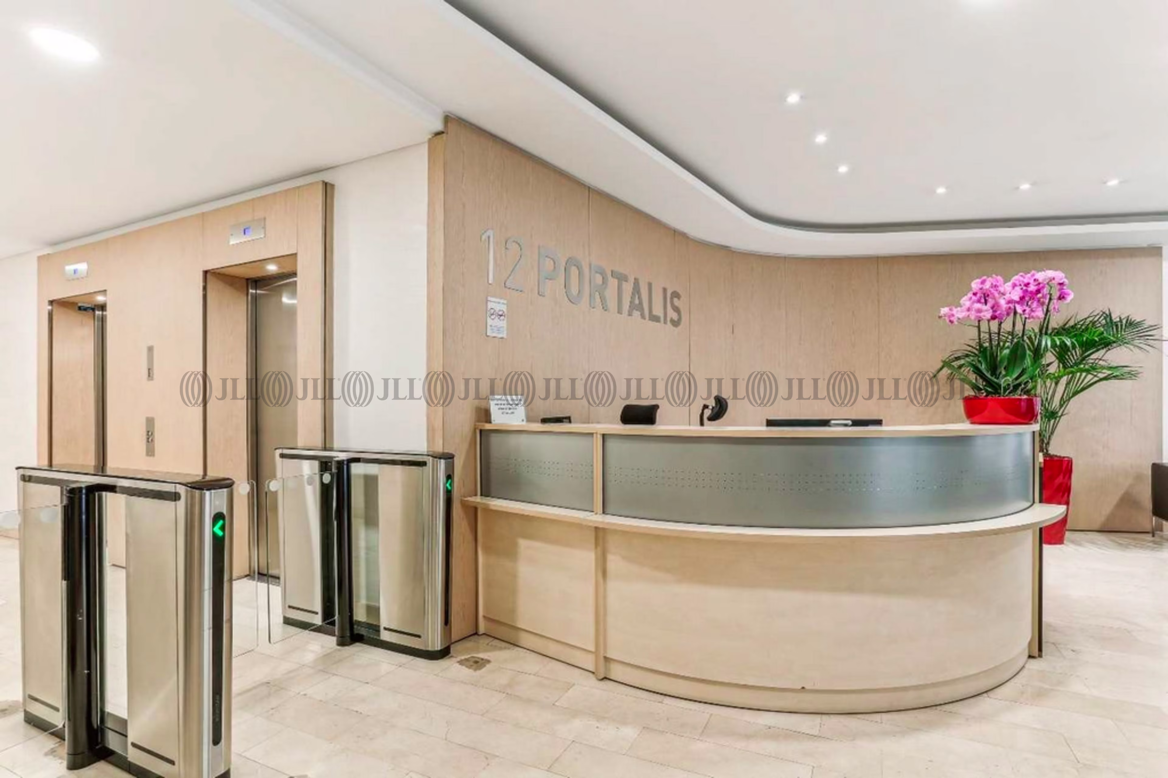 12 RUE PORTALIS
