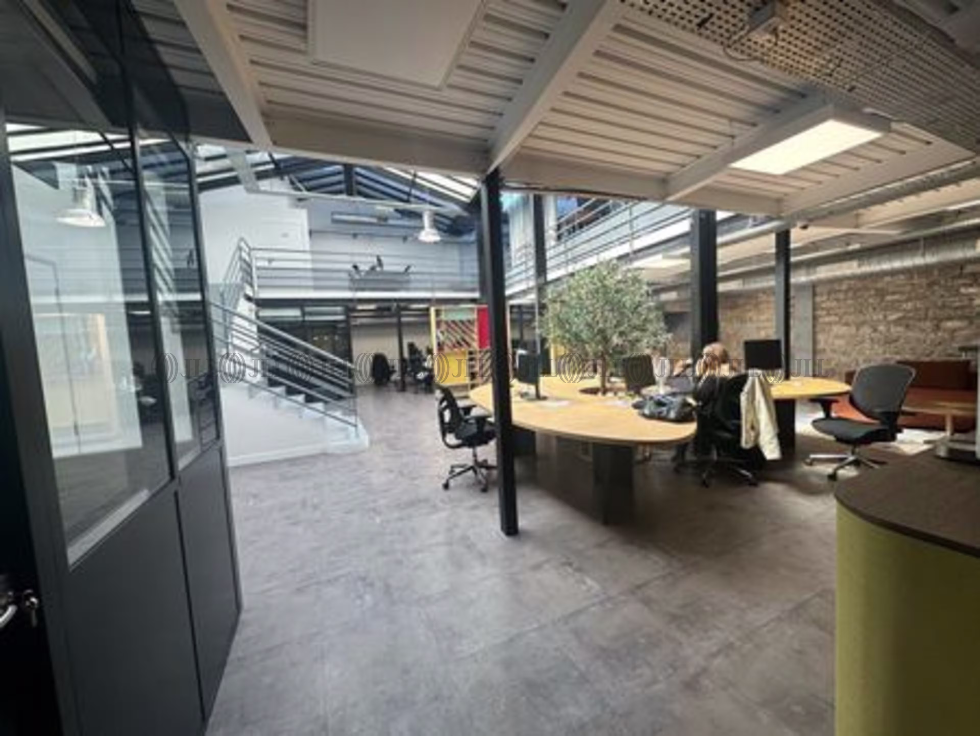 205 RUE DU FAUBOURG SAINT MARTIN