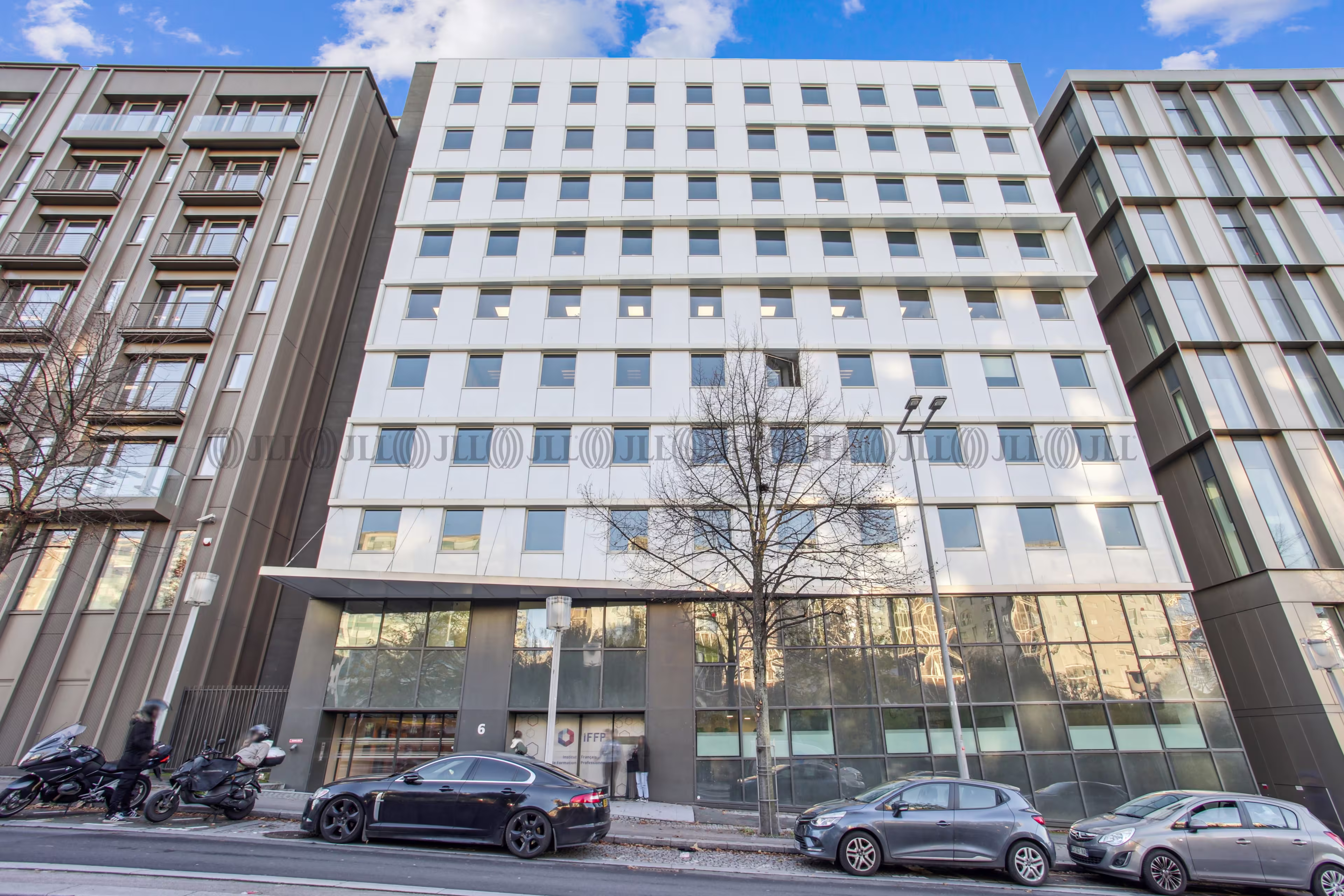 21 RUE DES 3 FONTANOT