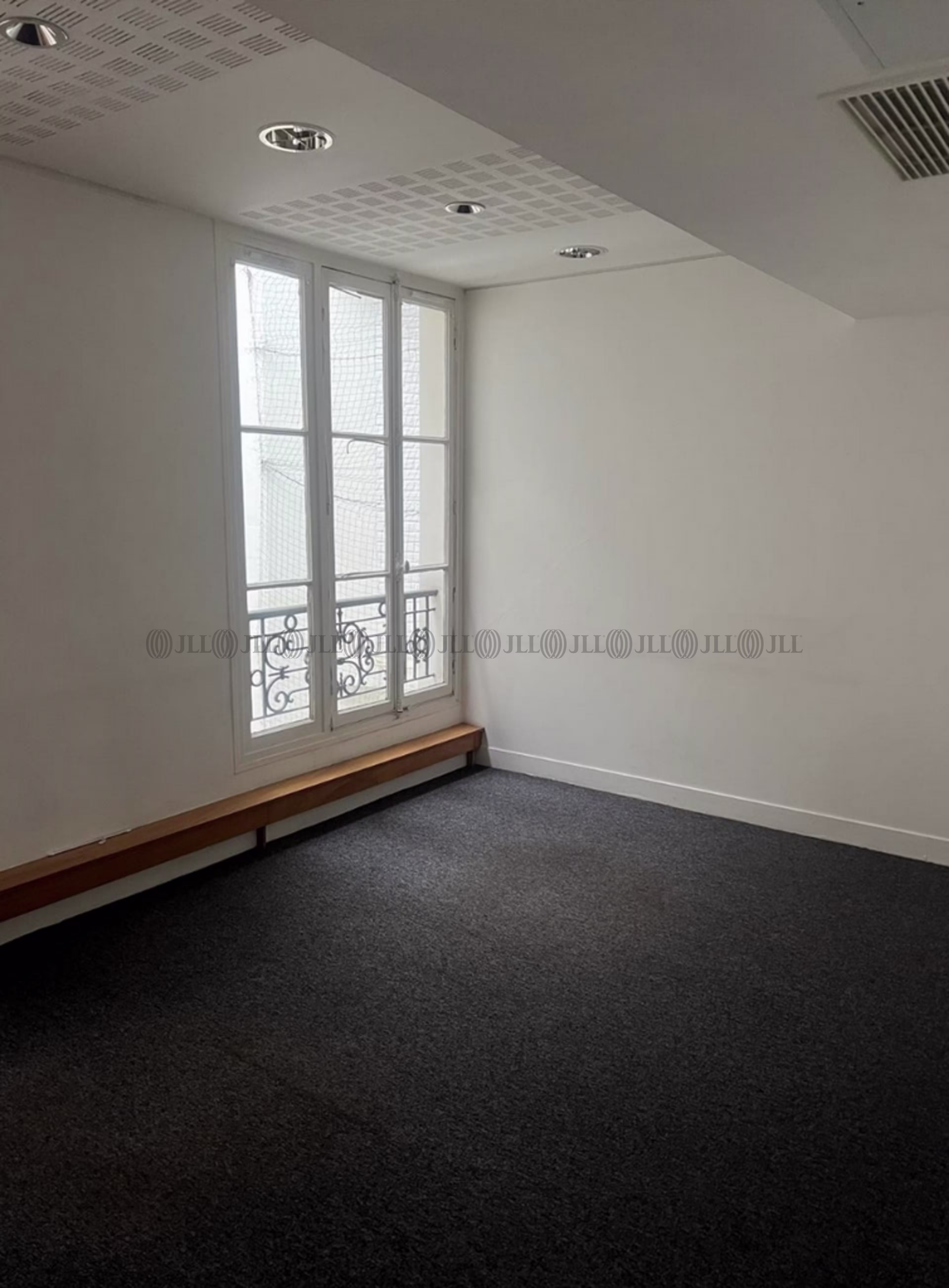 19-21 RUE ROYALE