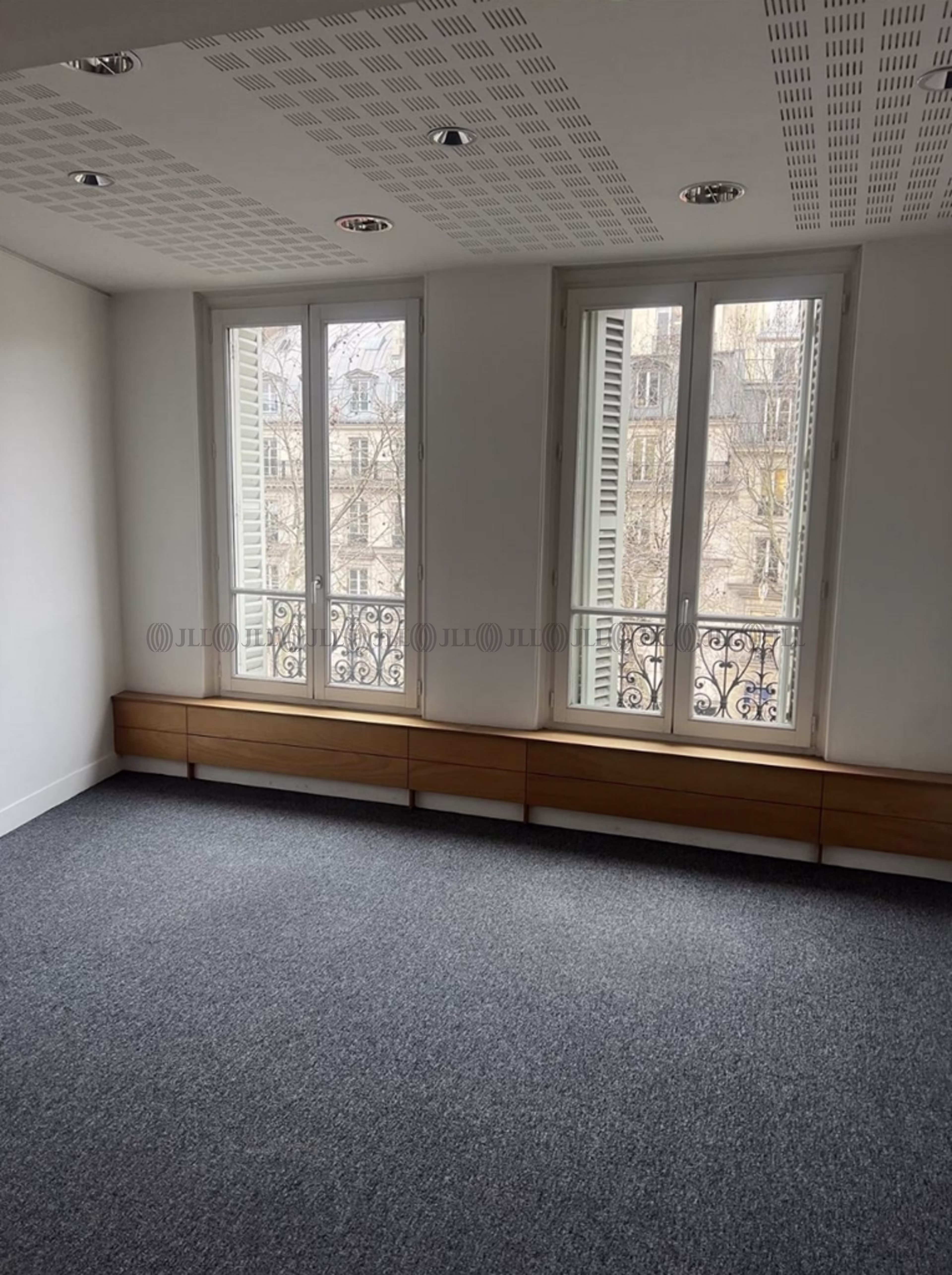 19-21 RUE ROYALE