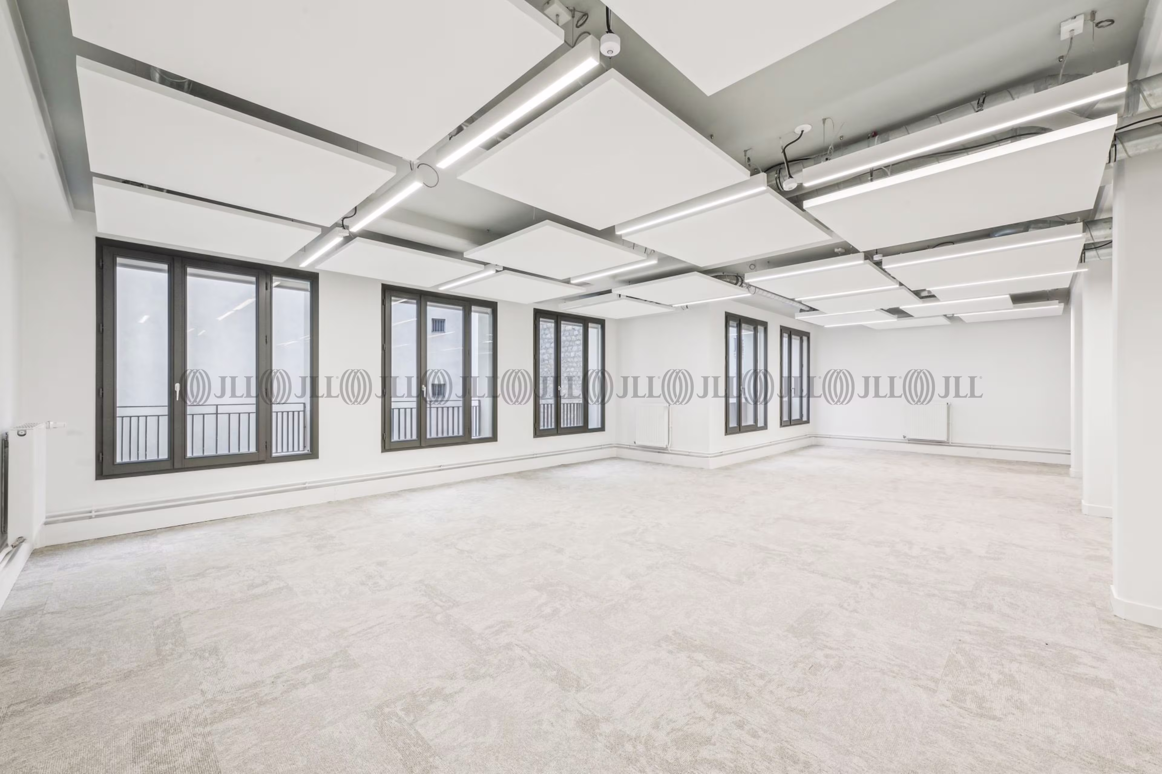 152 AVENUE DE WAGRAM