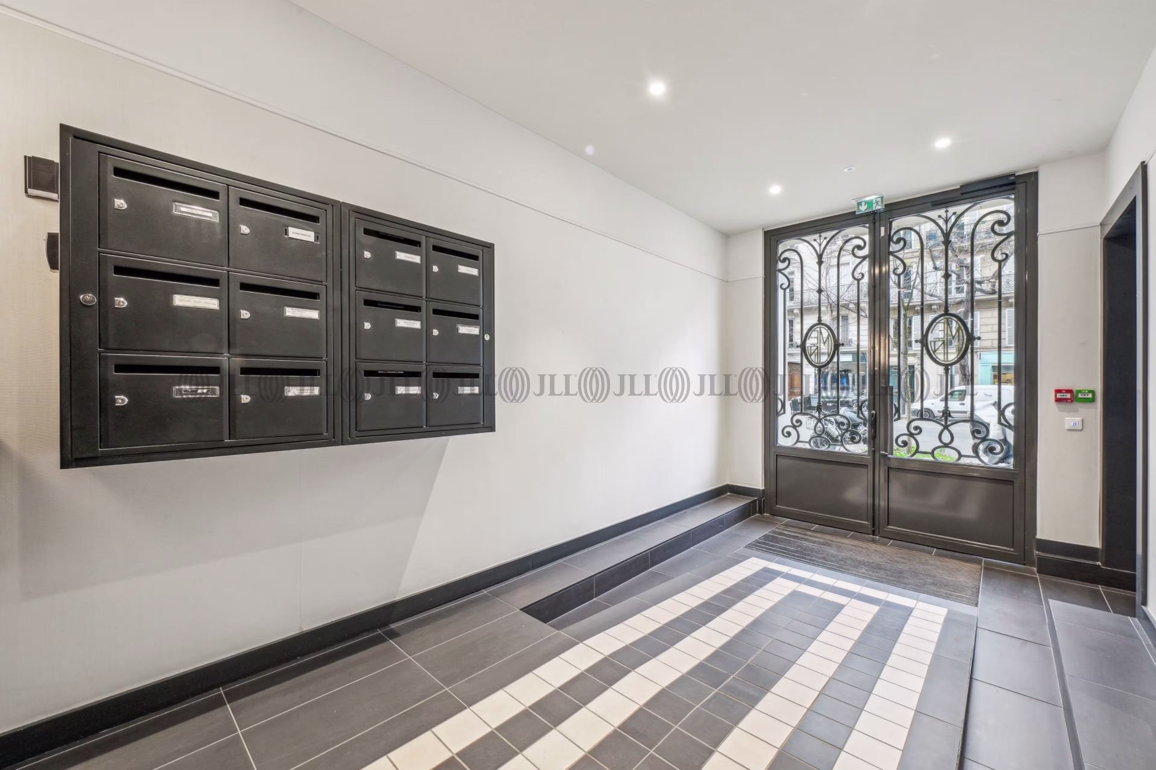 152 AVENUE DE WAGRAM