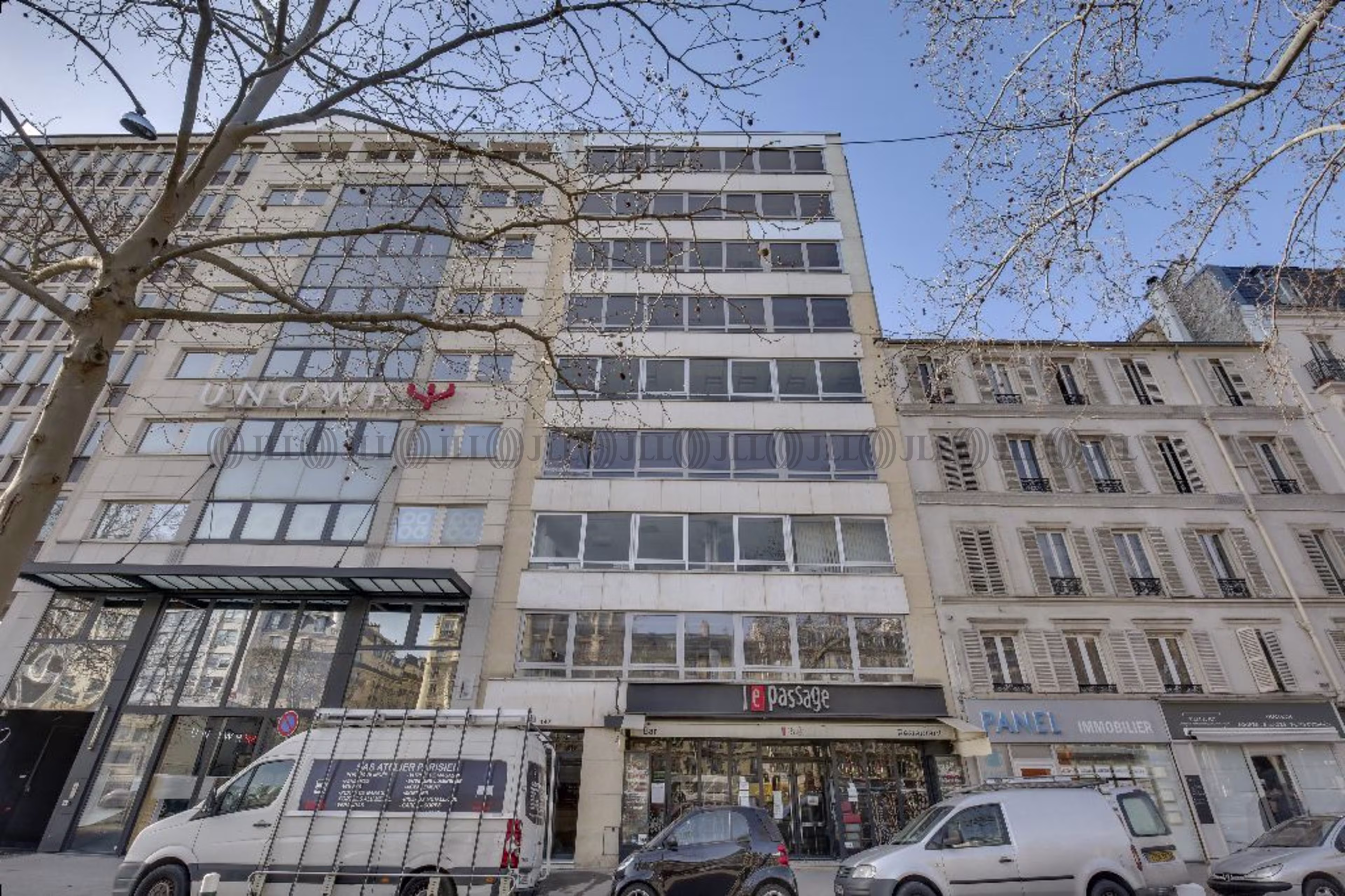 147 AVENUE CHARLES DE GAULLE