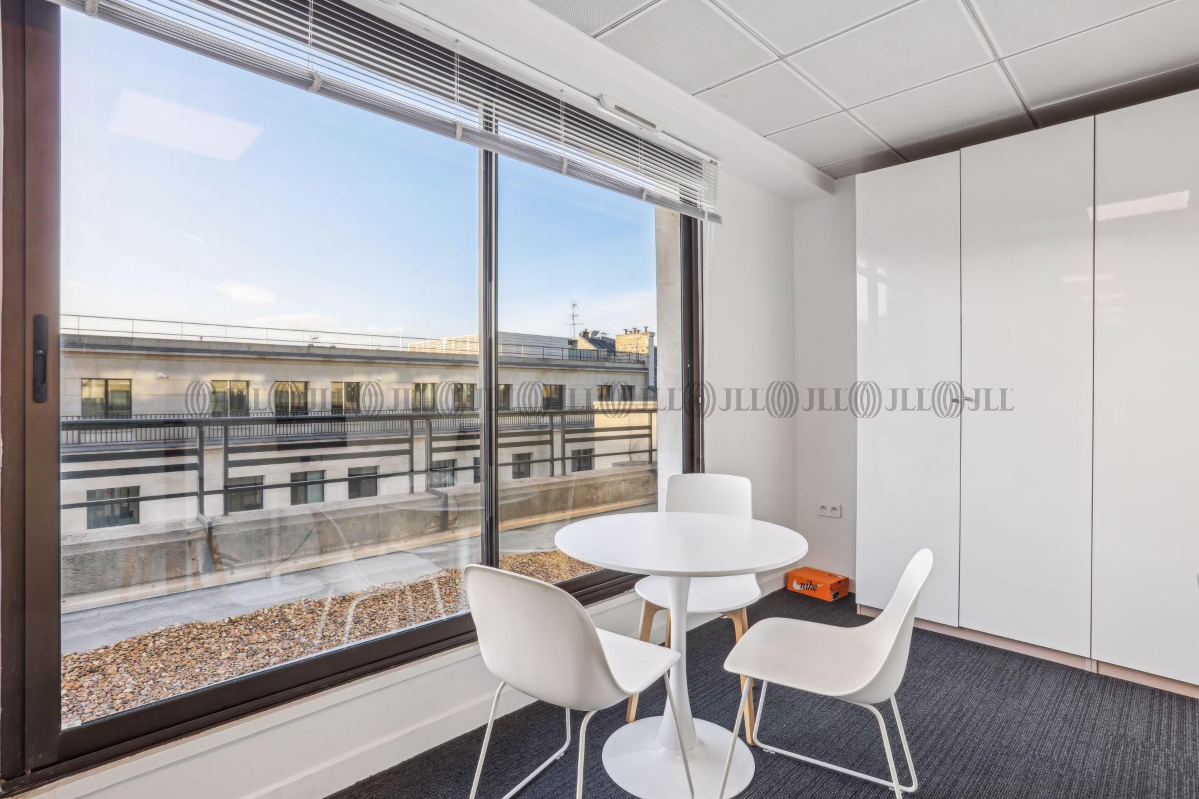 40-44 RUE LA BOETIE