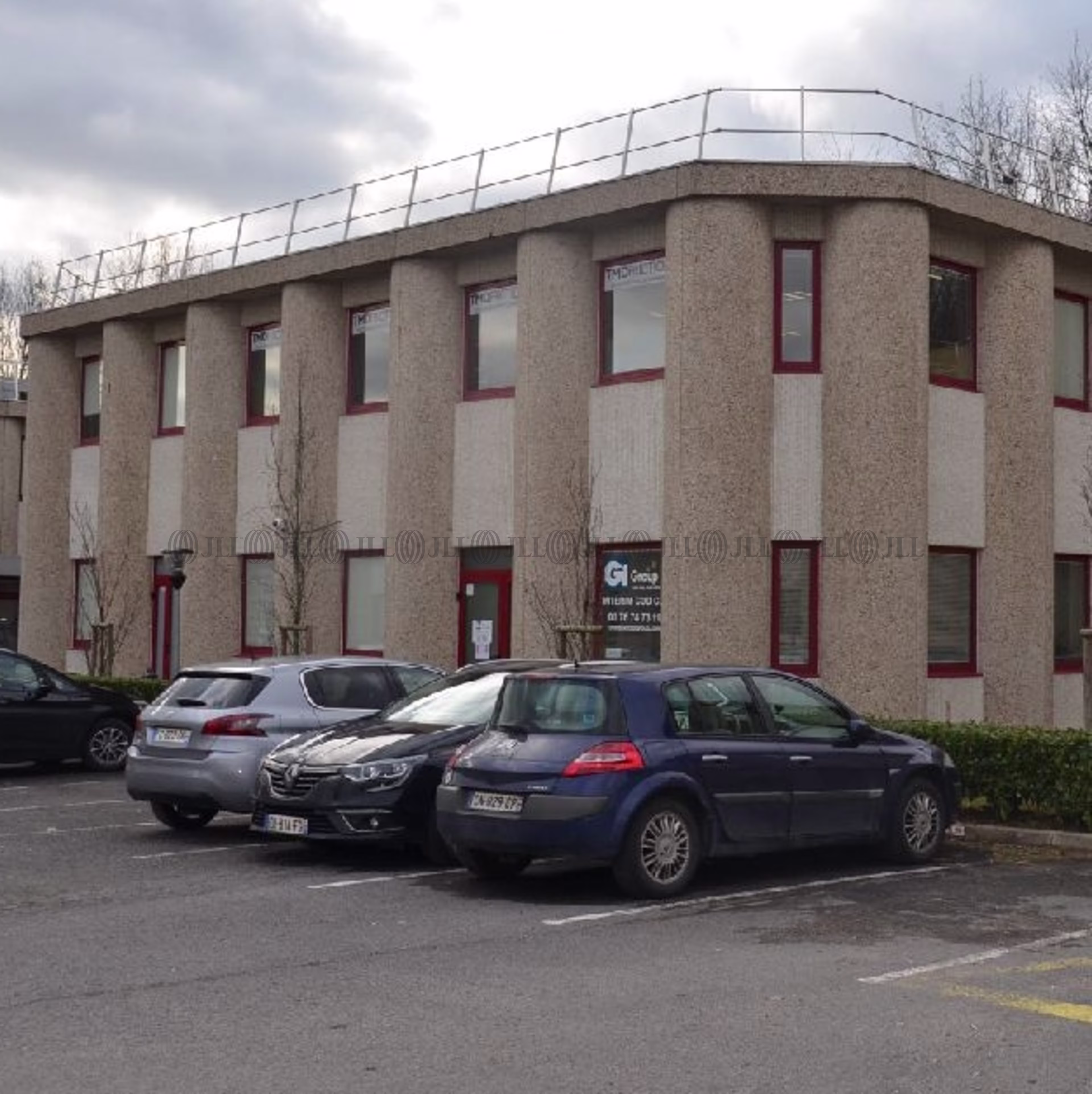 33 RUE DES CHARDONNERETS