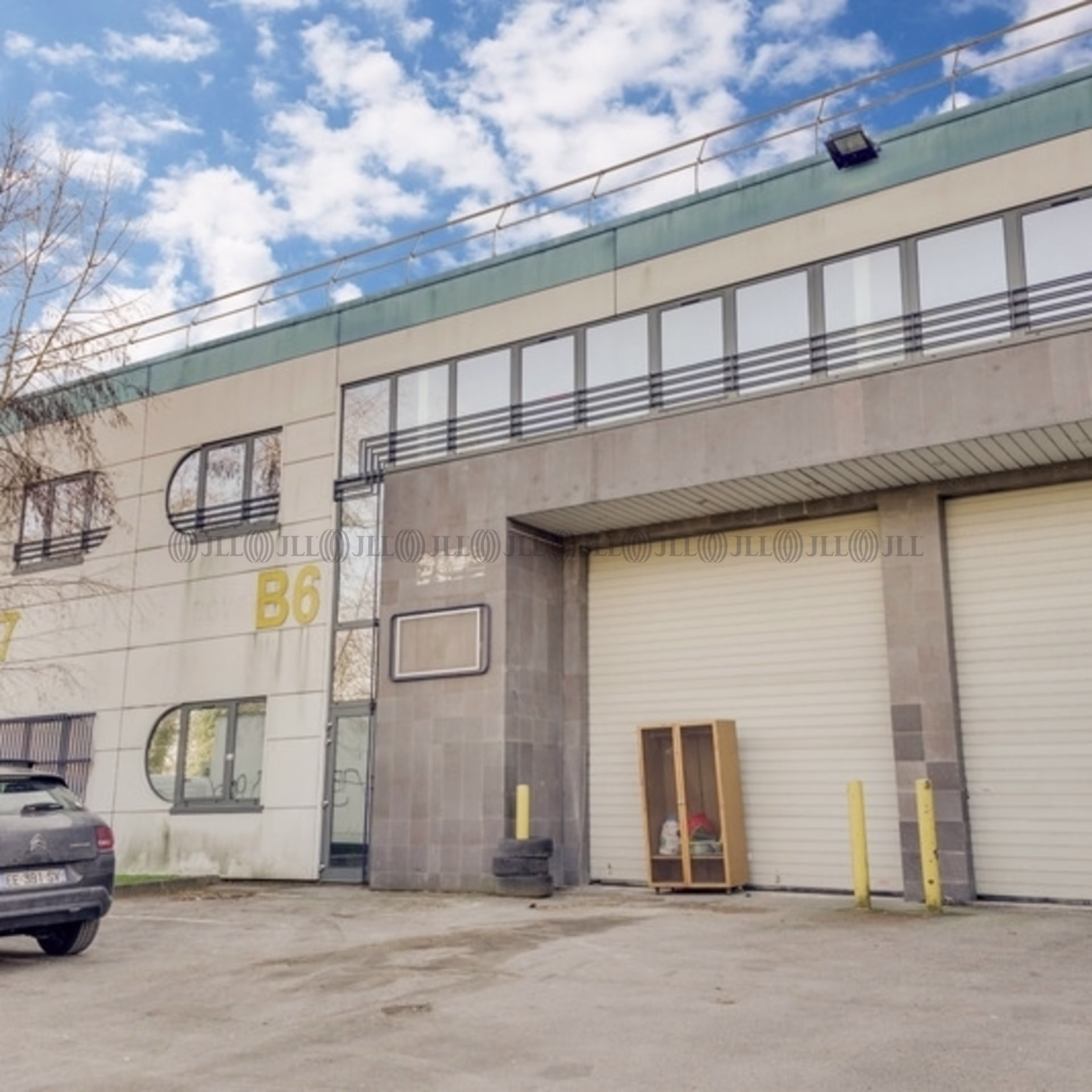 23-27 AVENUE LOUIS DE BROGLIE