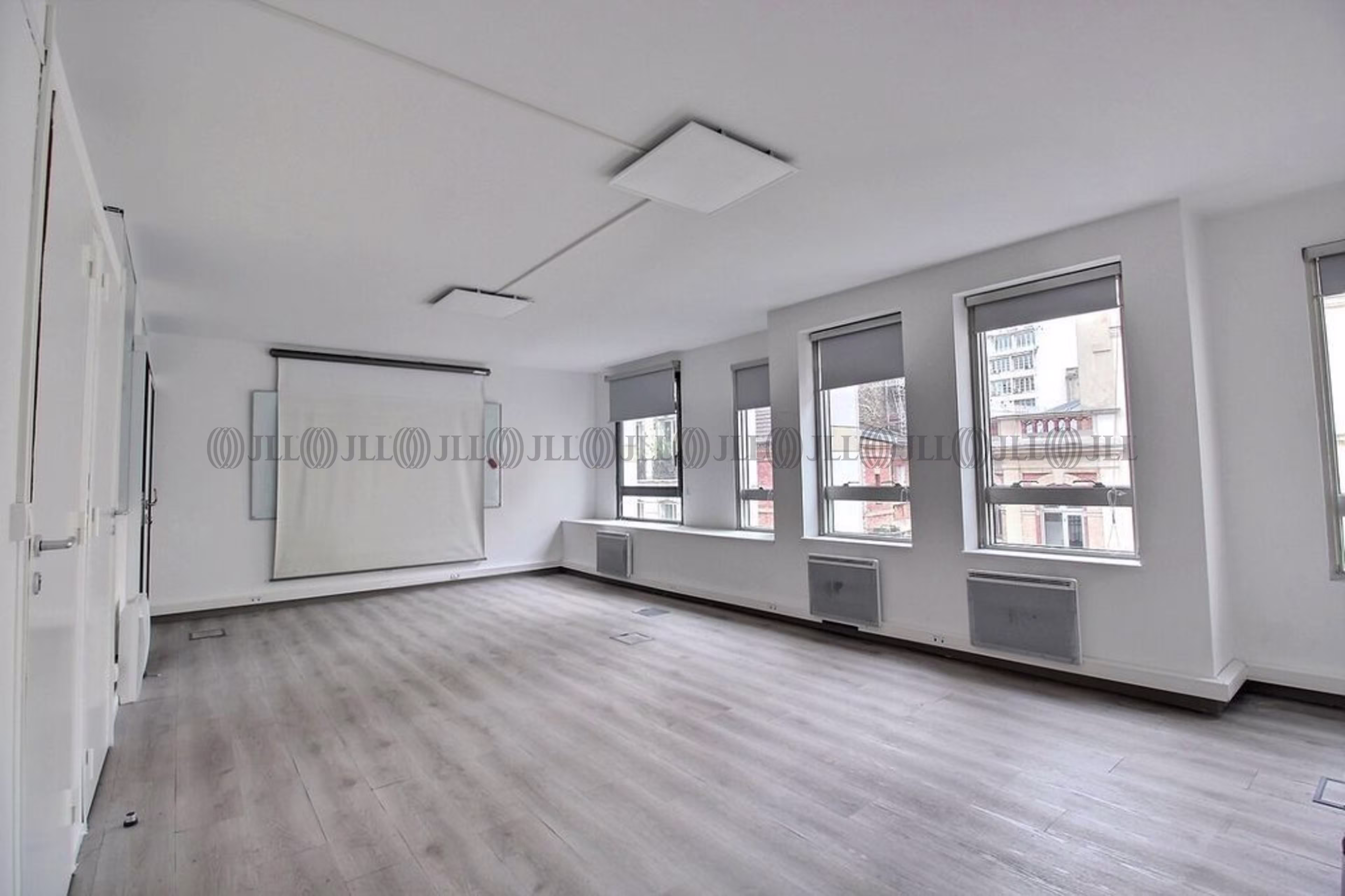 6-6BIS RUE LAFERRIERE