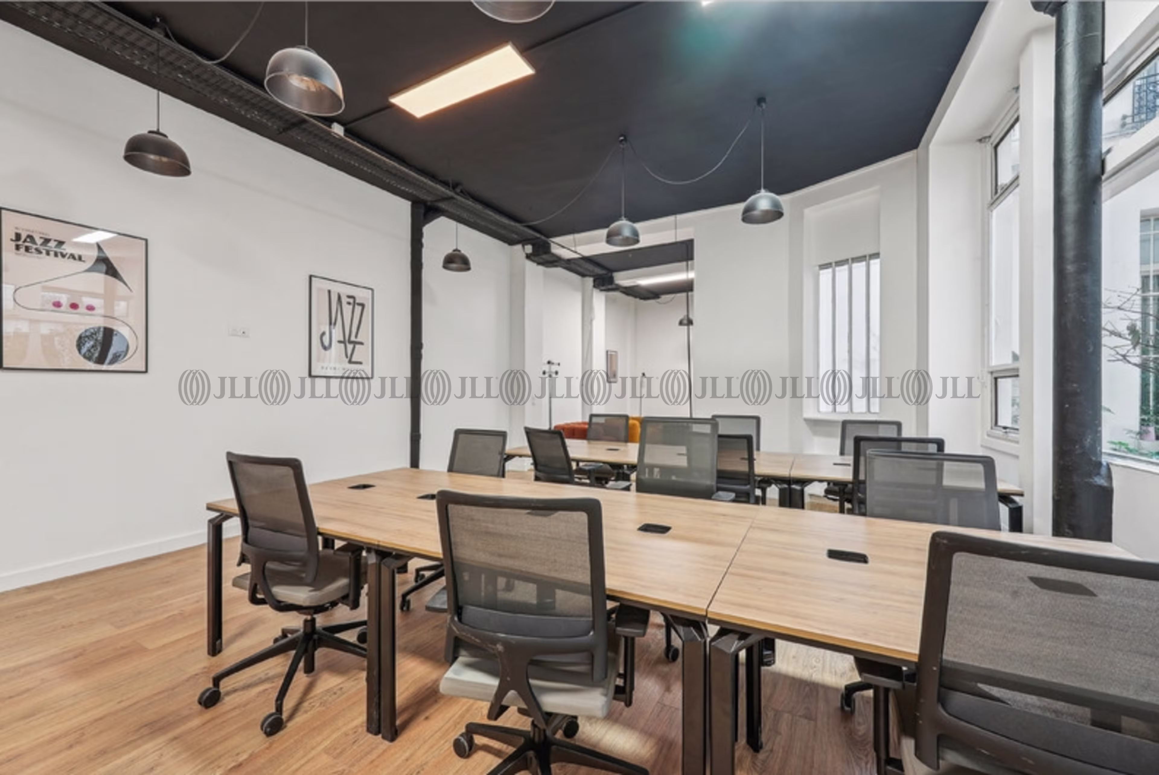 10-12 RUE RODIER