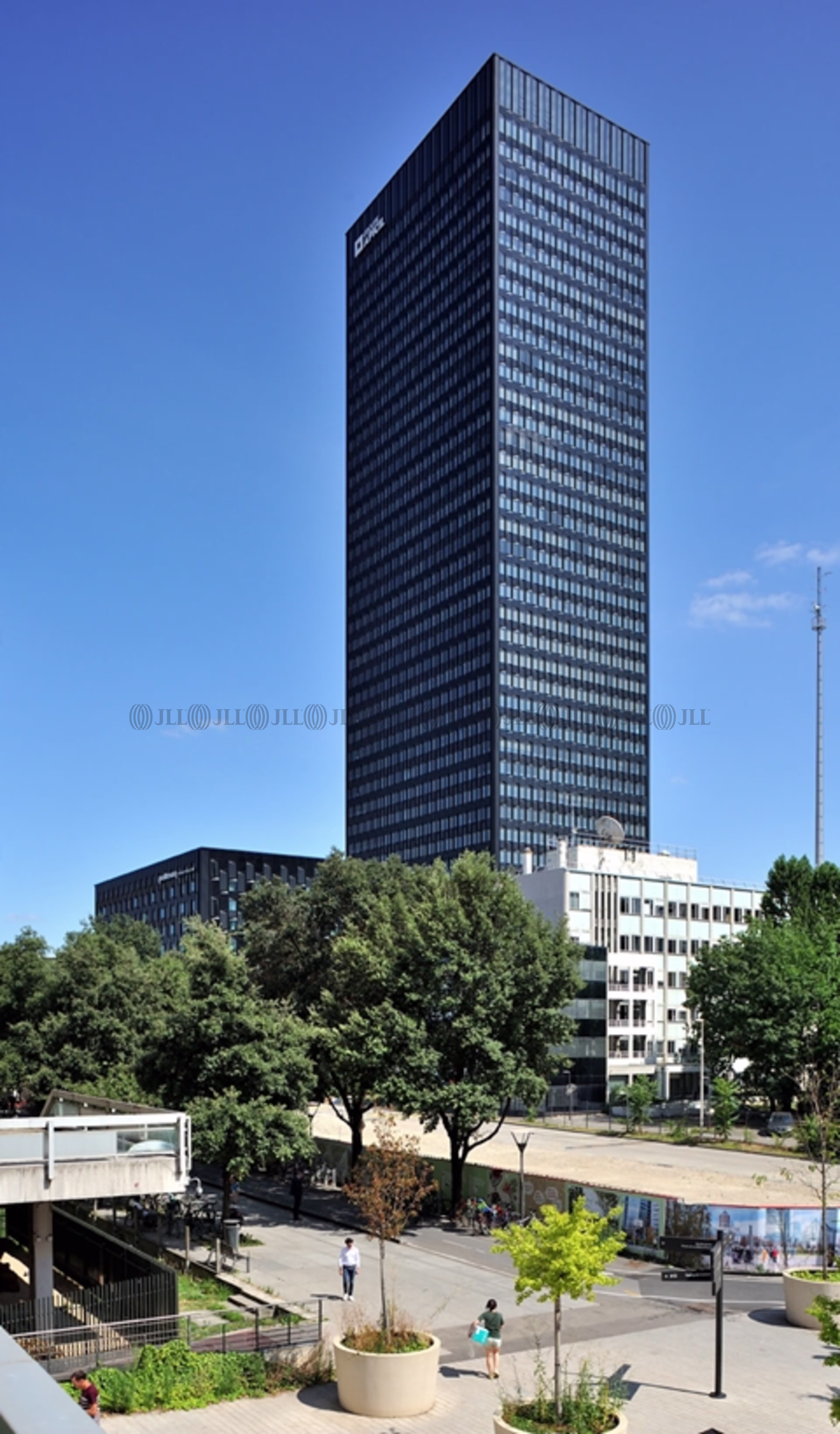 51 BOULEVARD MARIUS VIVIER MERLE