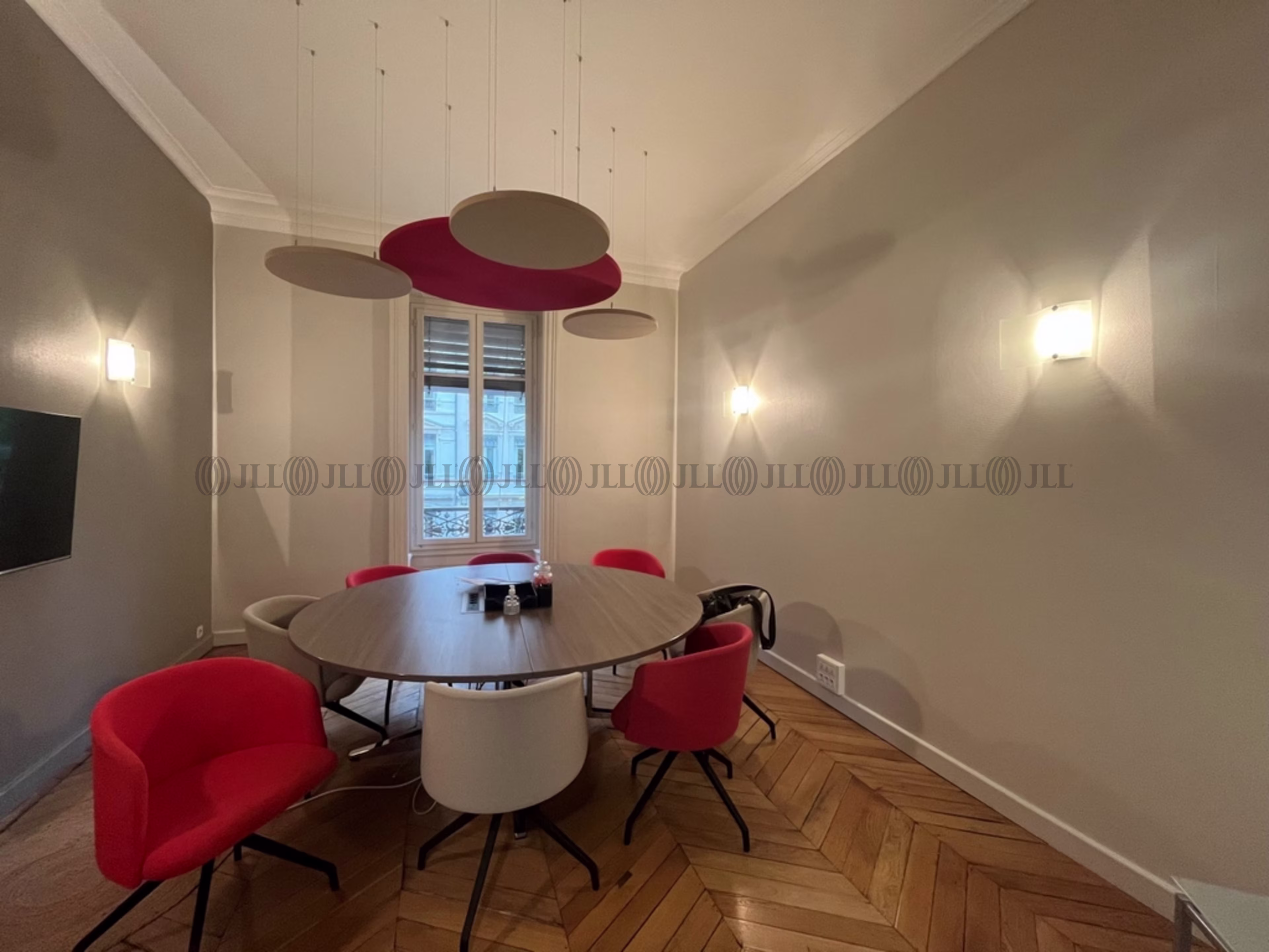 30 RUE DE LA REPUBLIQUE