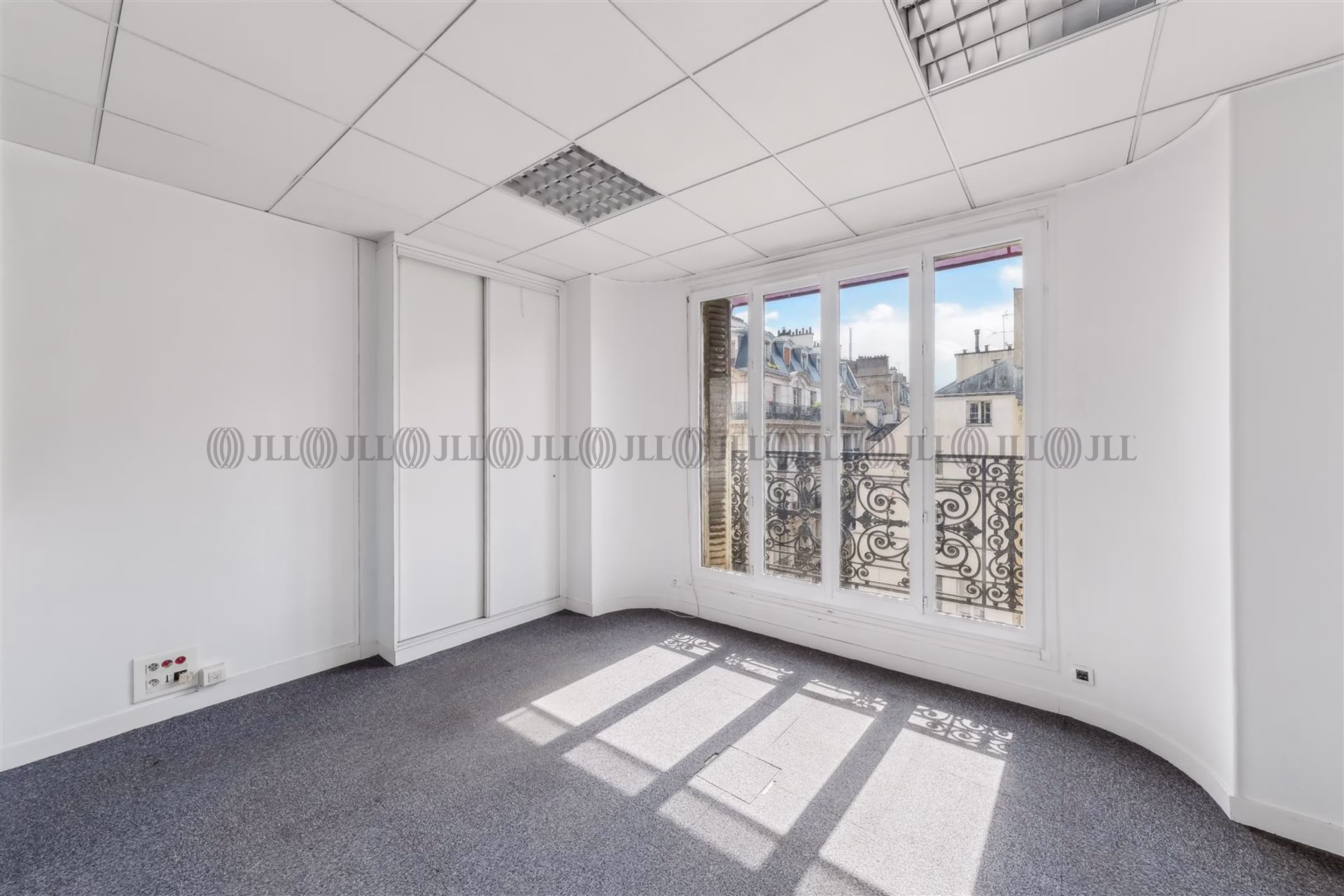 10 RUE AUX OURS