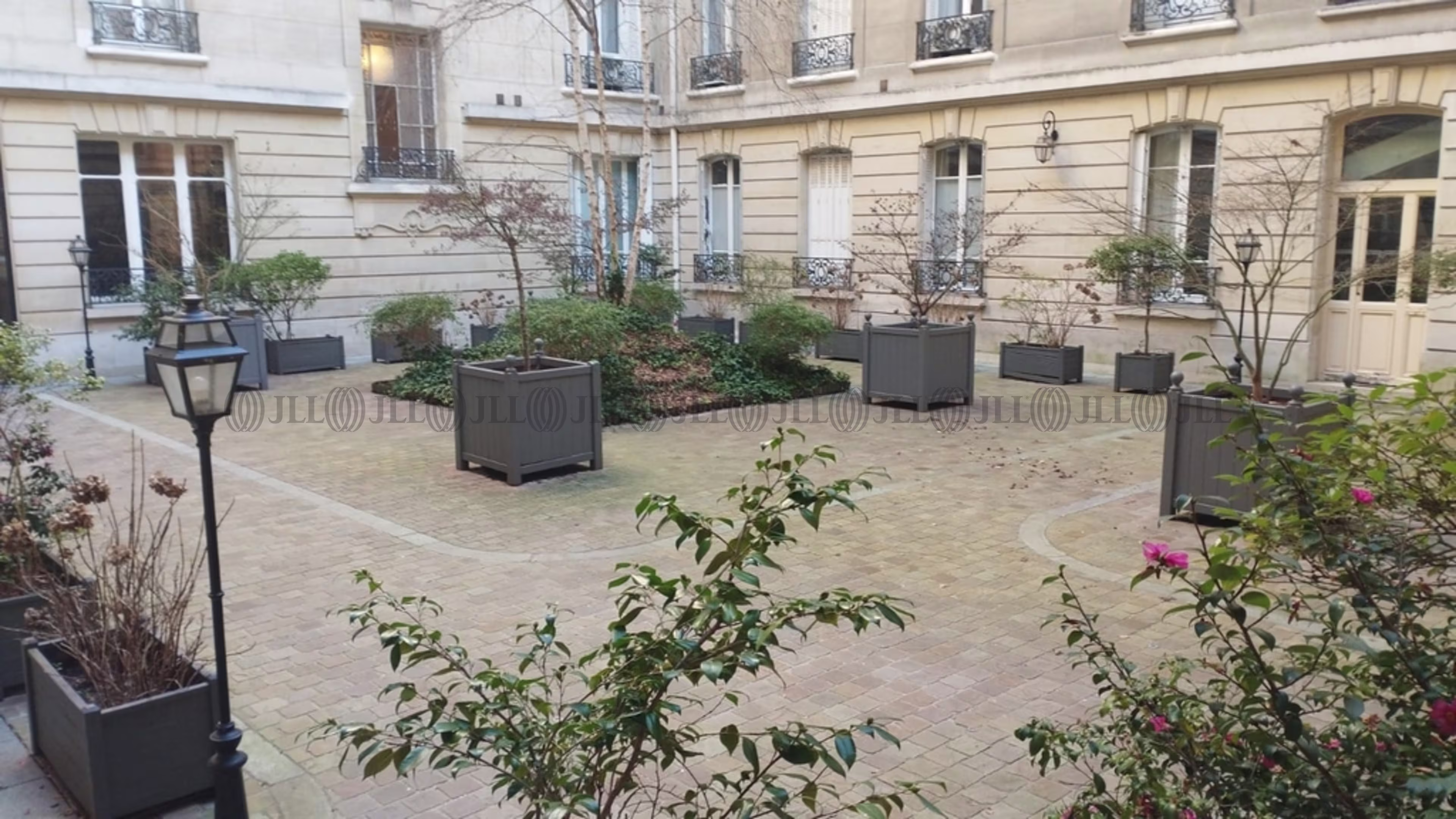 61 AVENUE CHARLES DE GAULLE