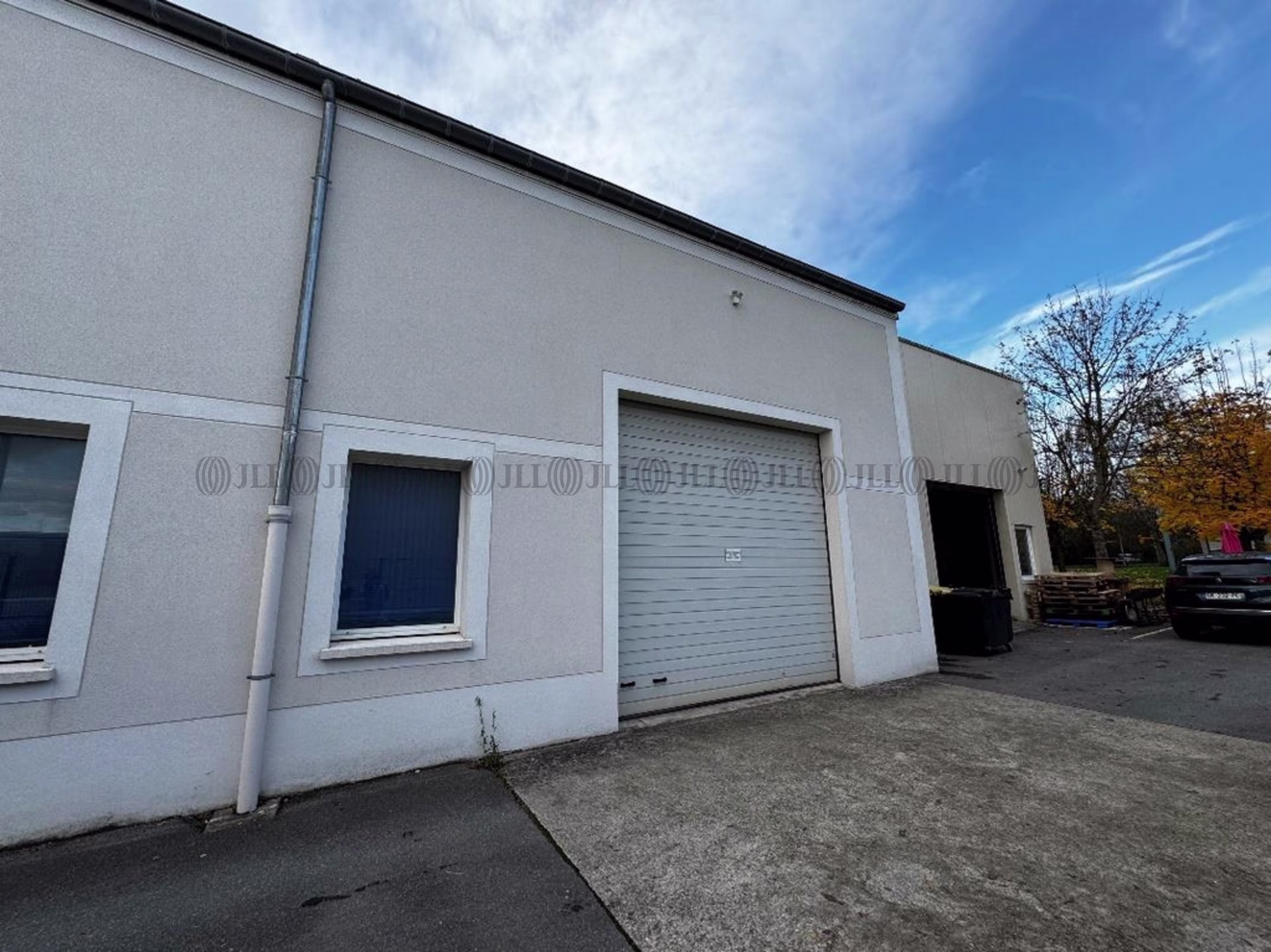 12 RUE LOUIS ARMAND