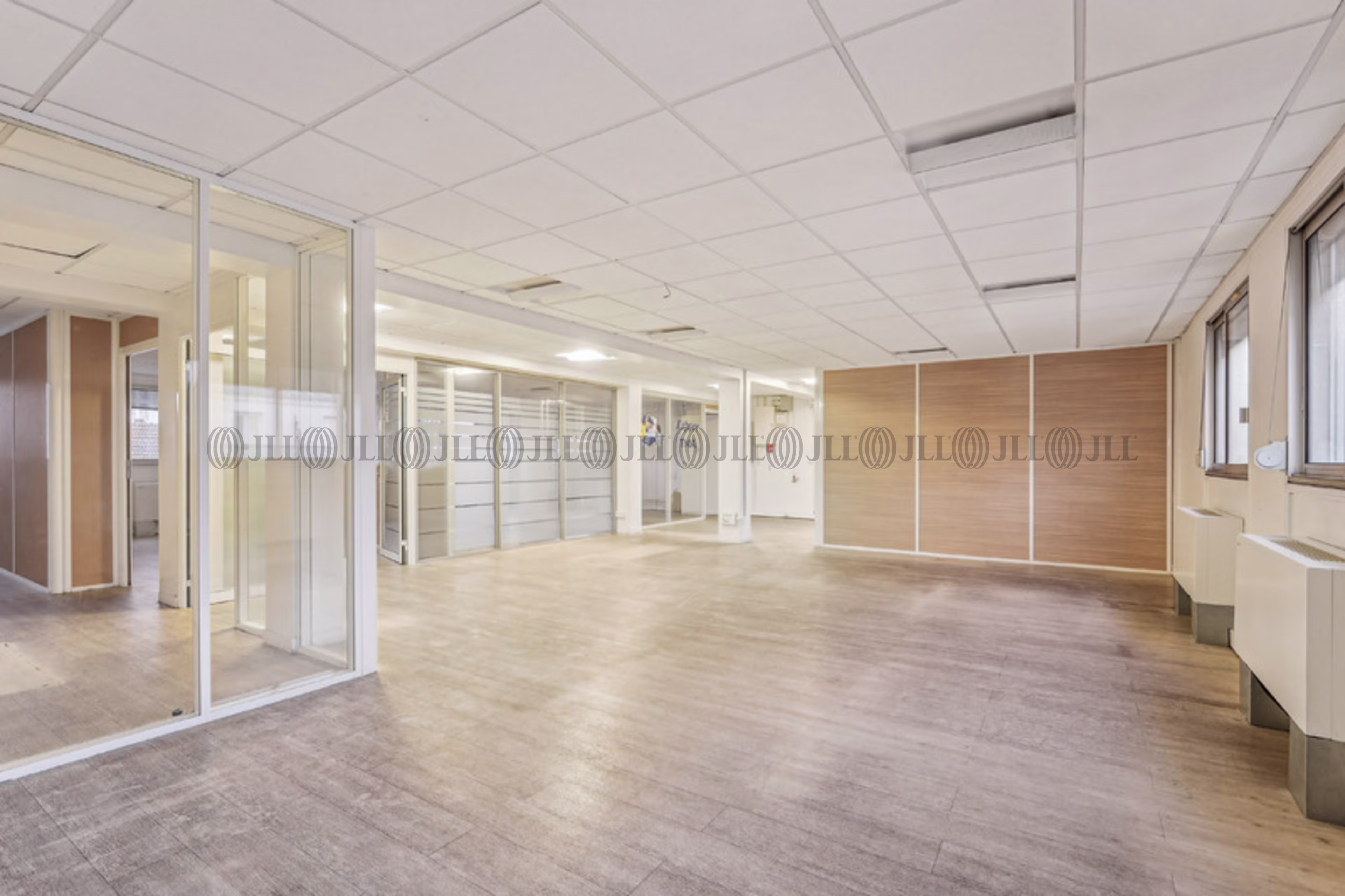 31-35 RUE ERNEST RENAN