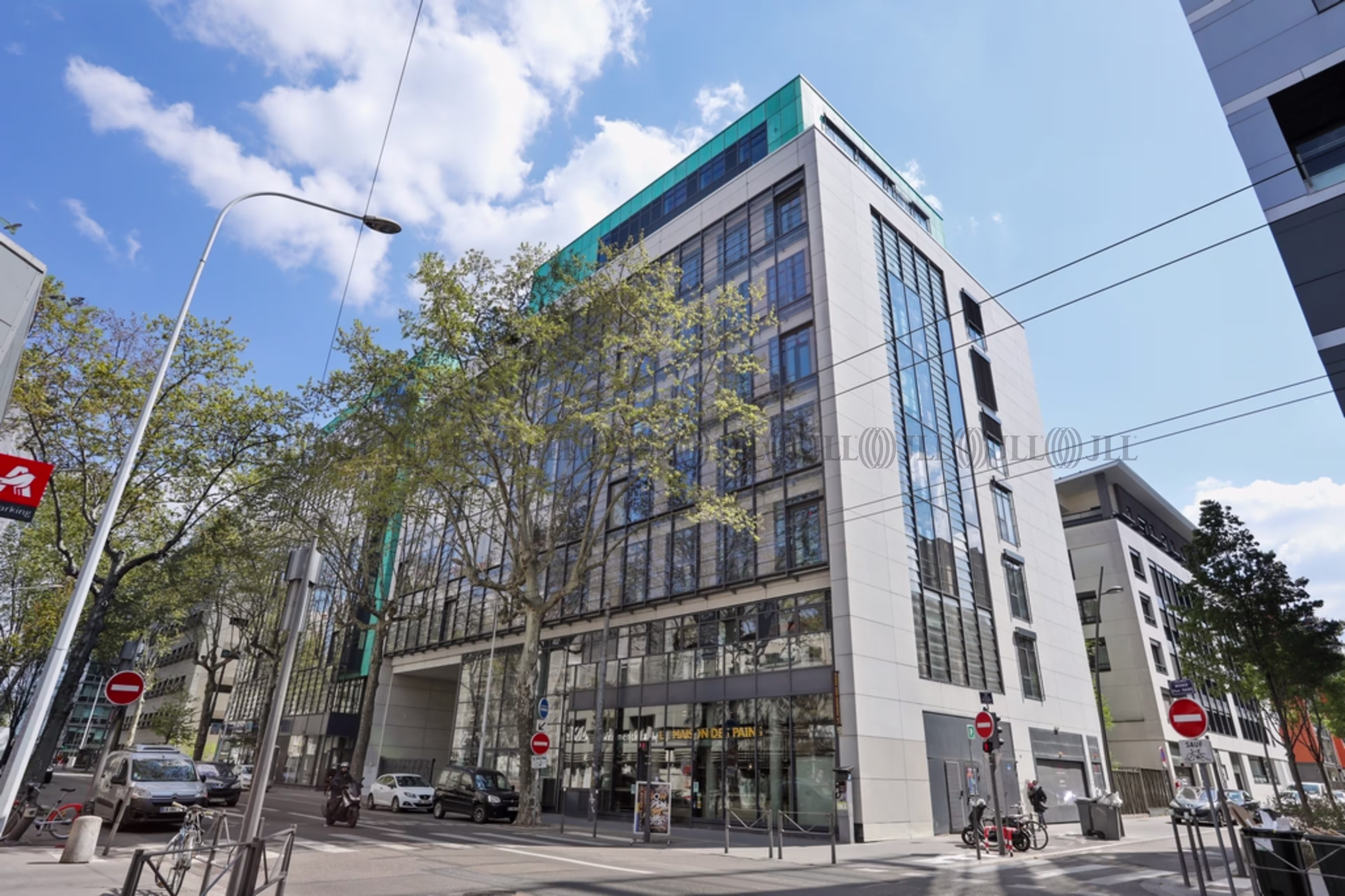 92-96 AVENUE FELIX FAURE
