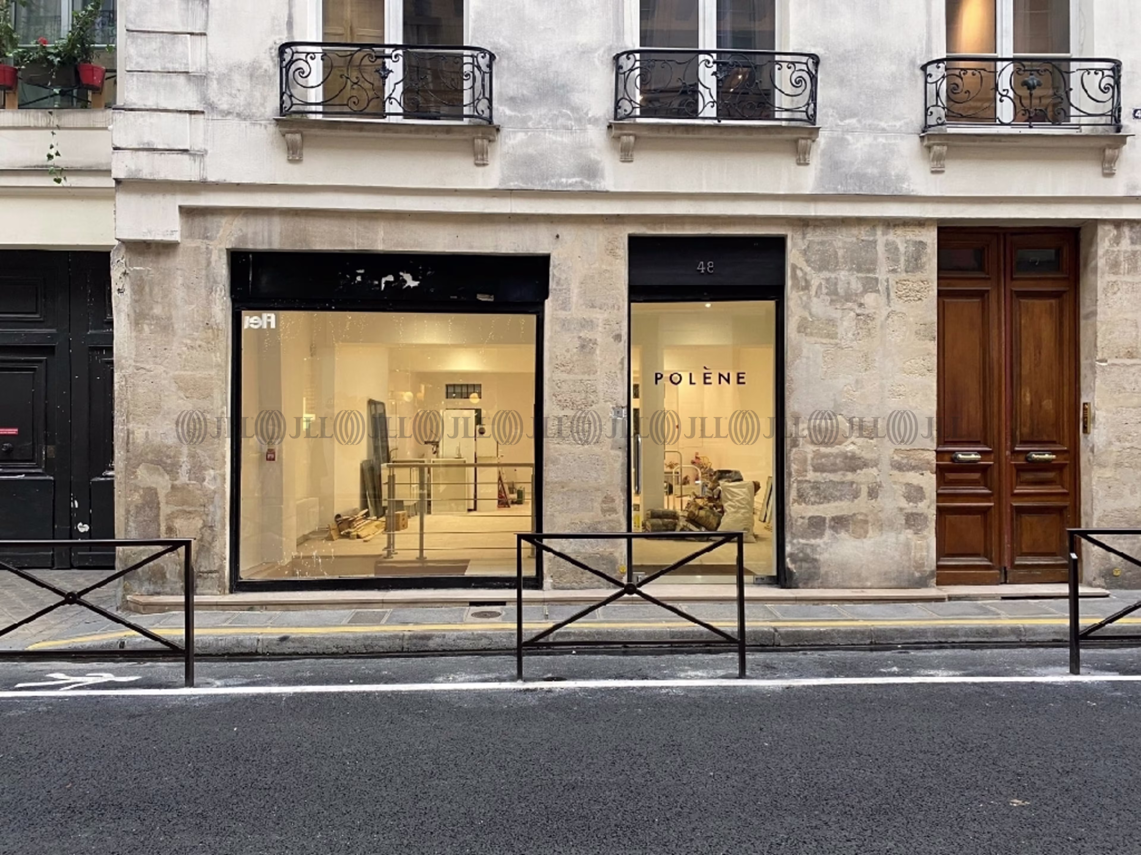 48 RUE SAINTE CROIX DE LA BRETONNERIE