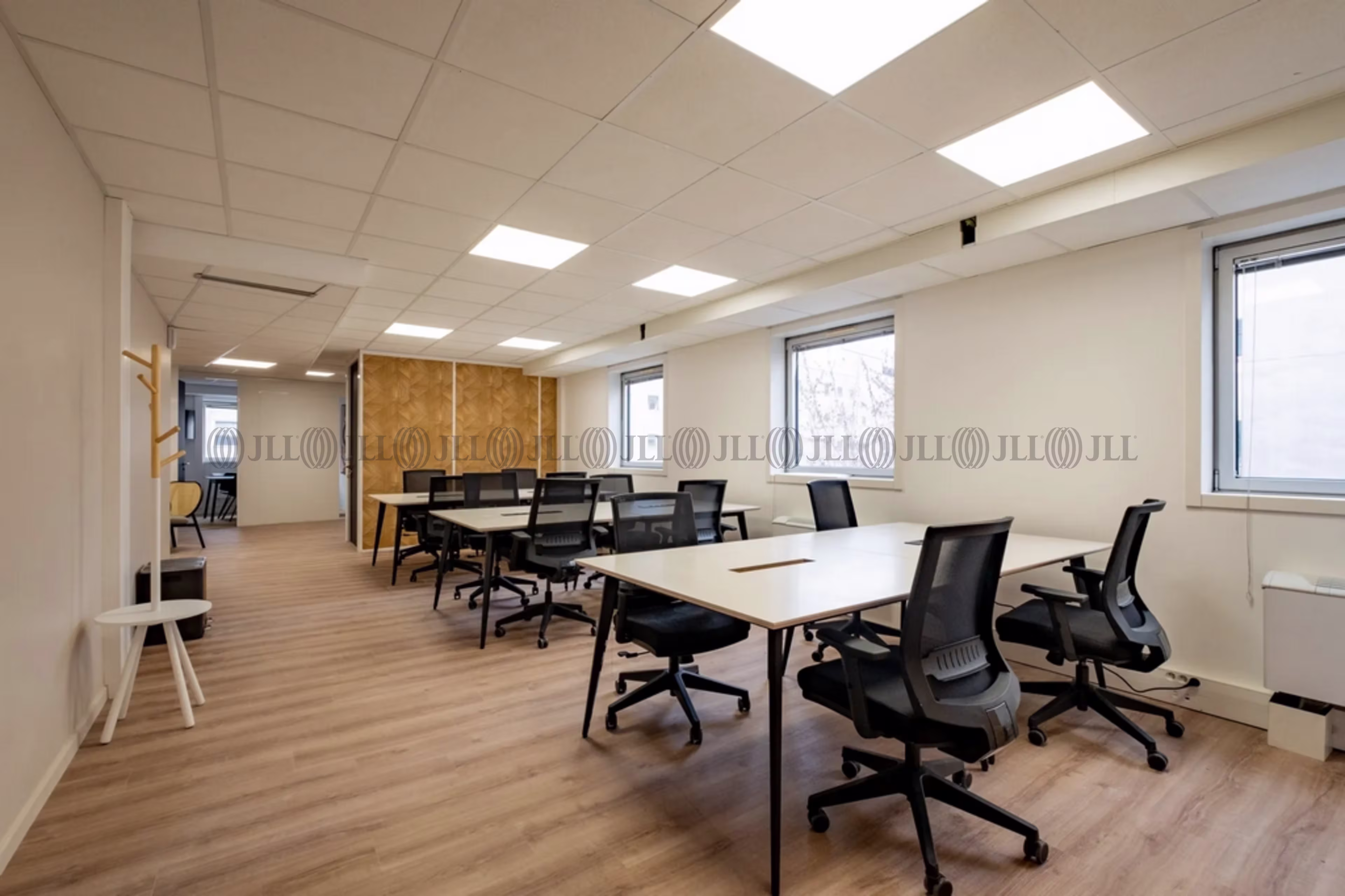27-33 RUE MAURICE FLANDIN