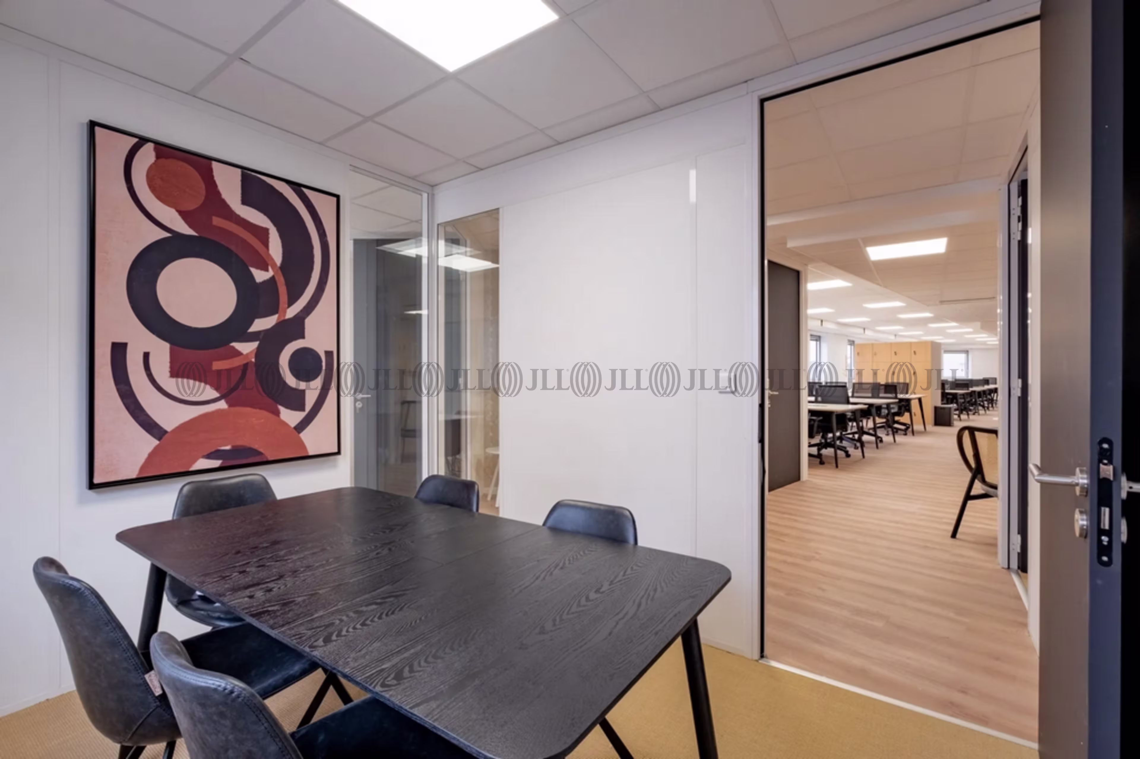 27-33 RUE MAURICE FLANDIN