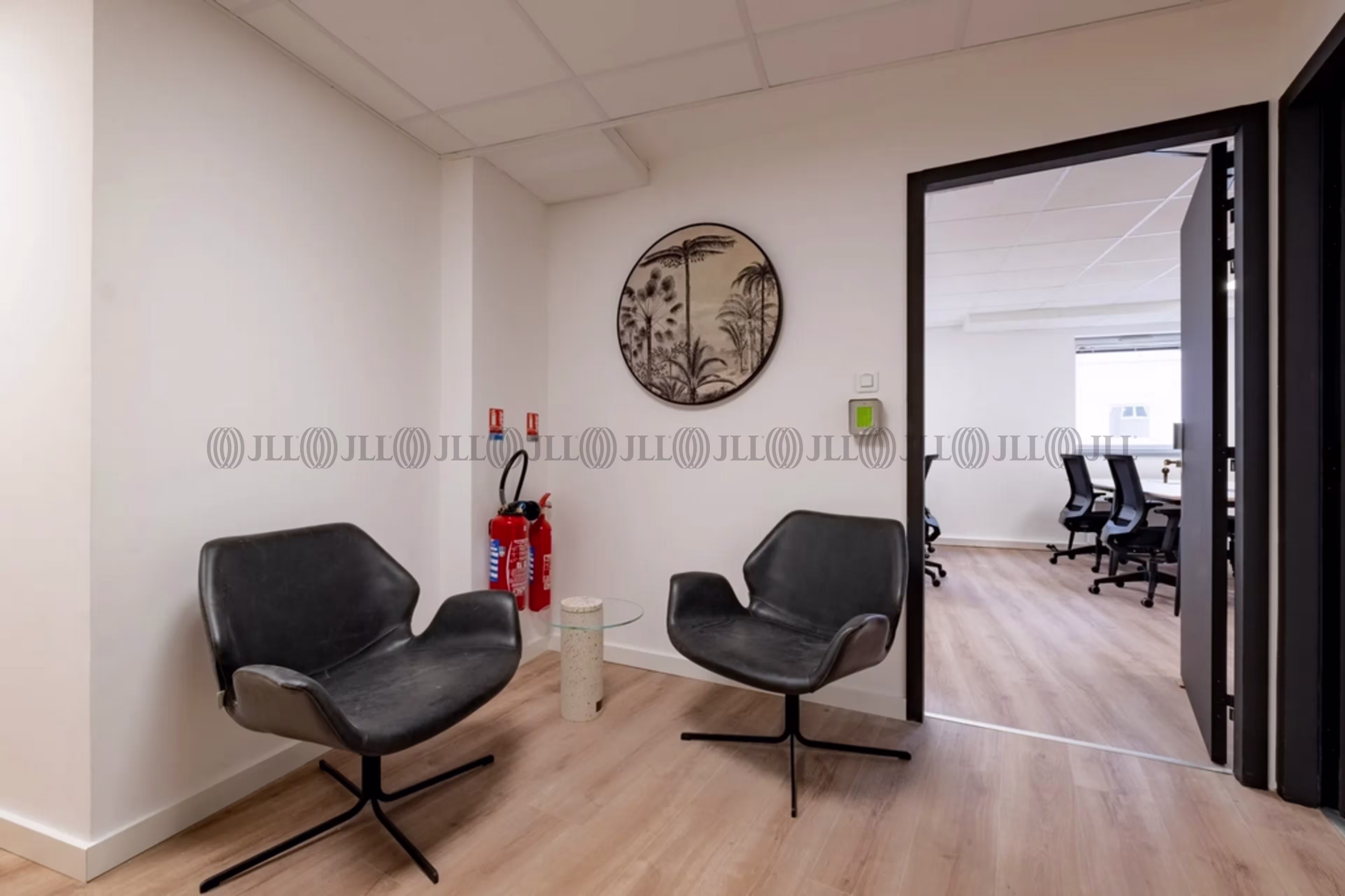 47 RUE MAURICE FLANDIN