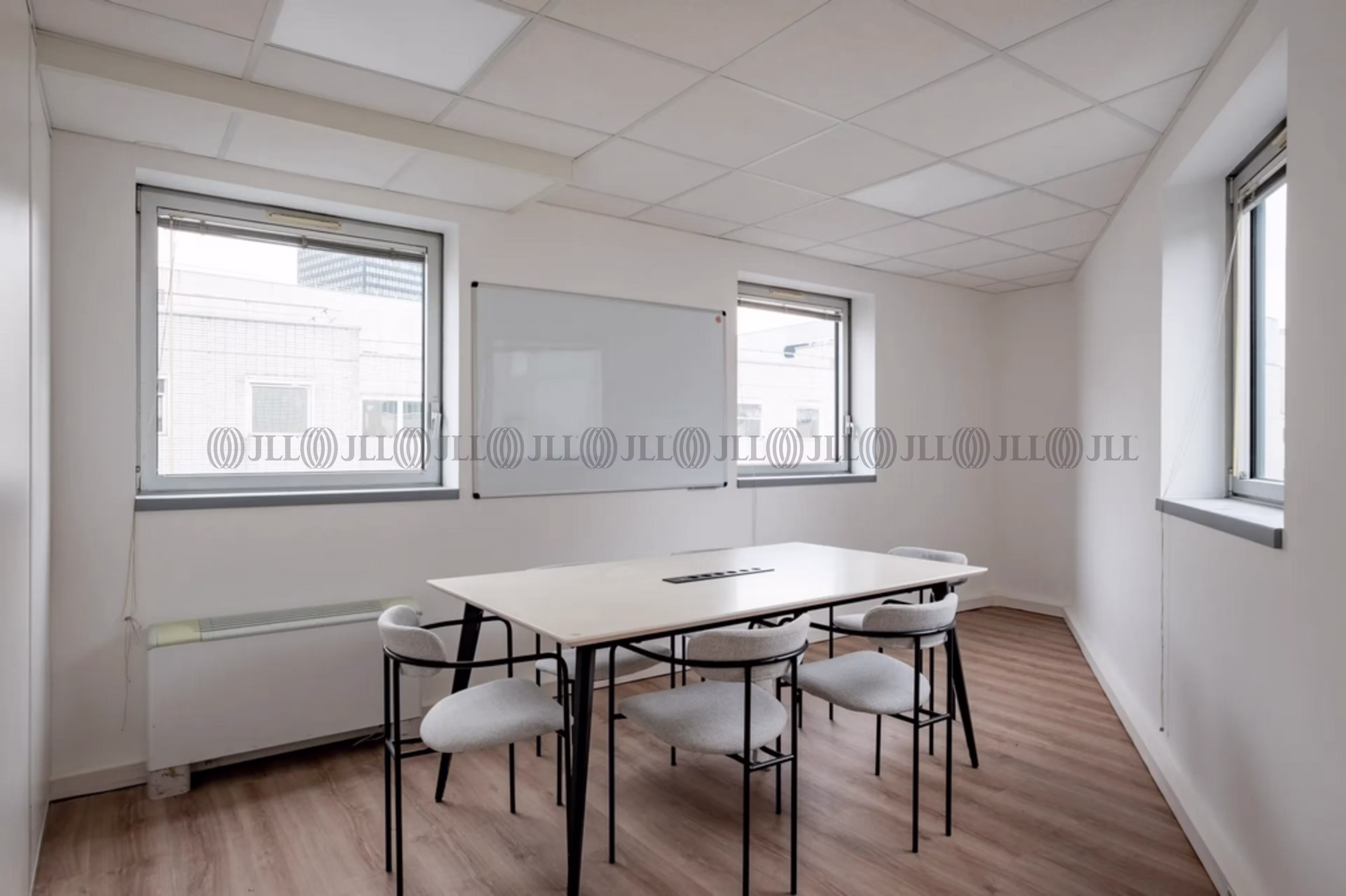 47 RUE MAURICE FLANDIN