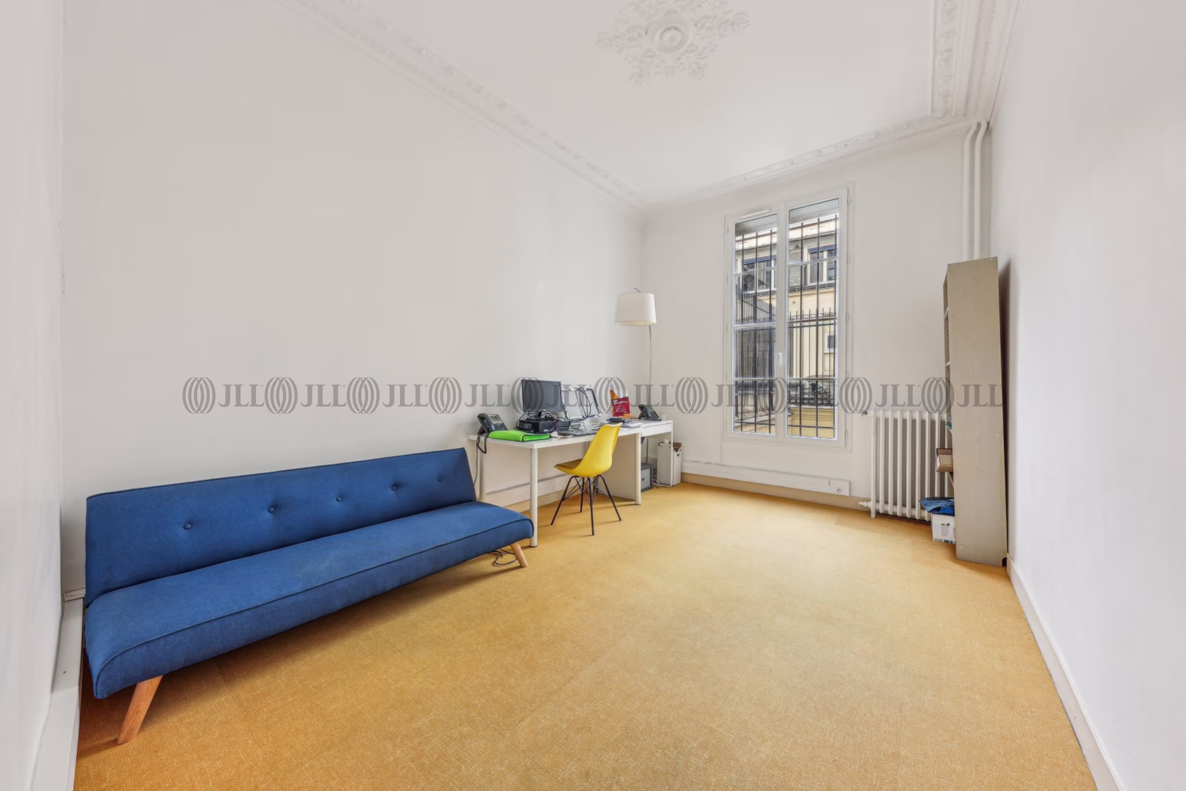 11 RUE ROUGEMONT