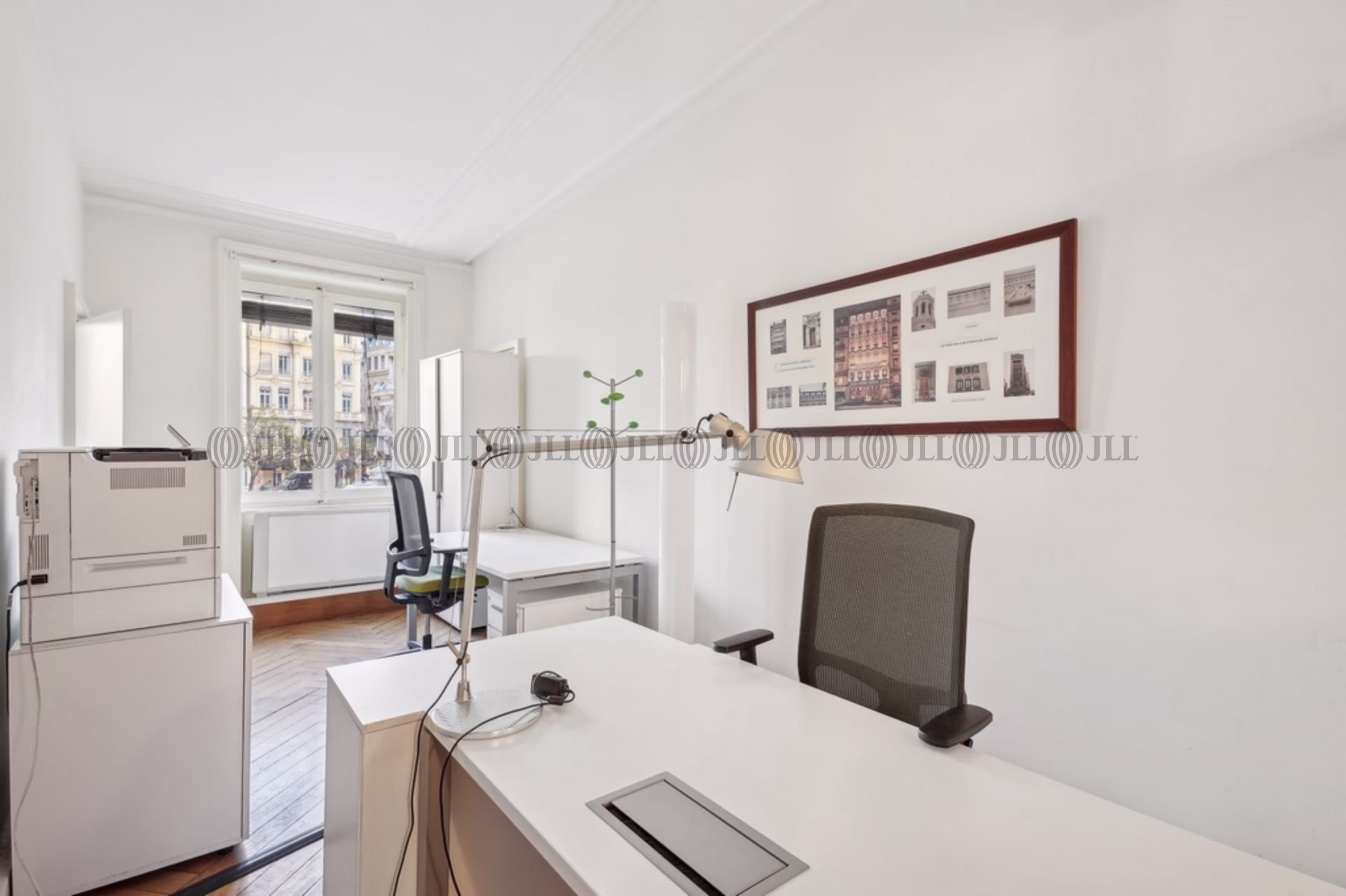 4 PLACE DES JACOBINS