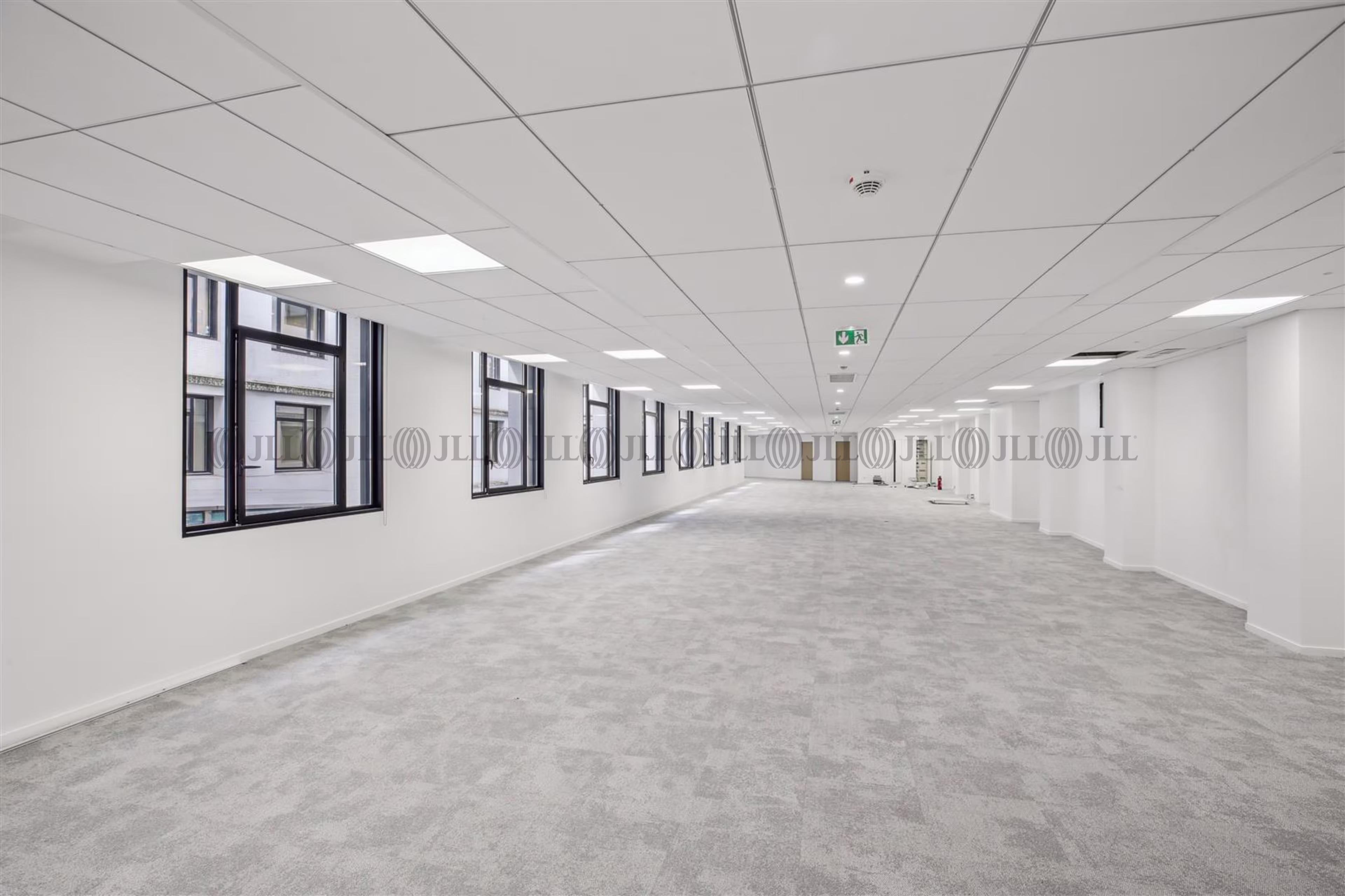 25-27 RUE D'ASTORG