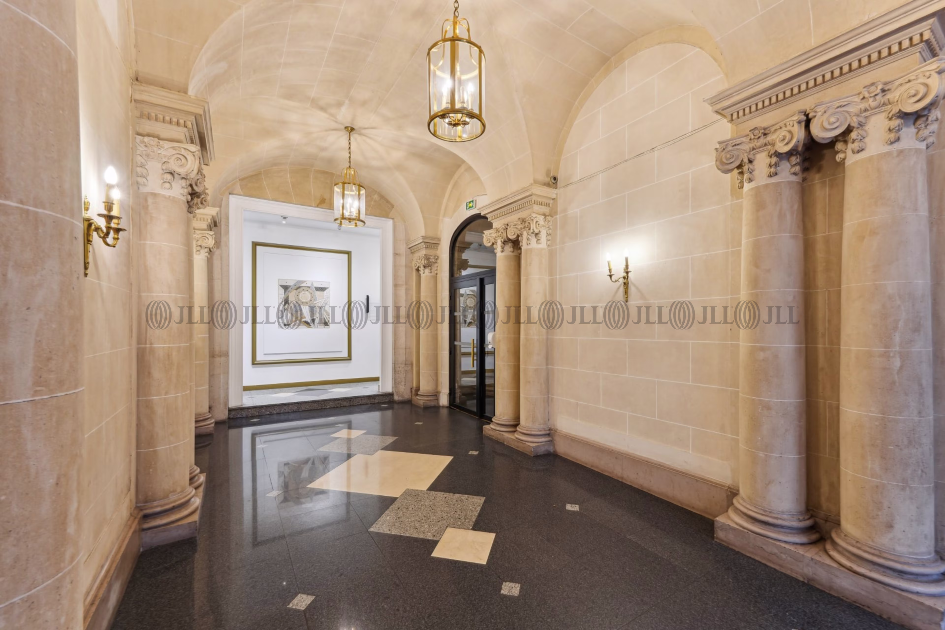 48 AVENUE VICTOR HUGO