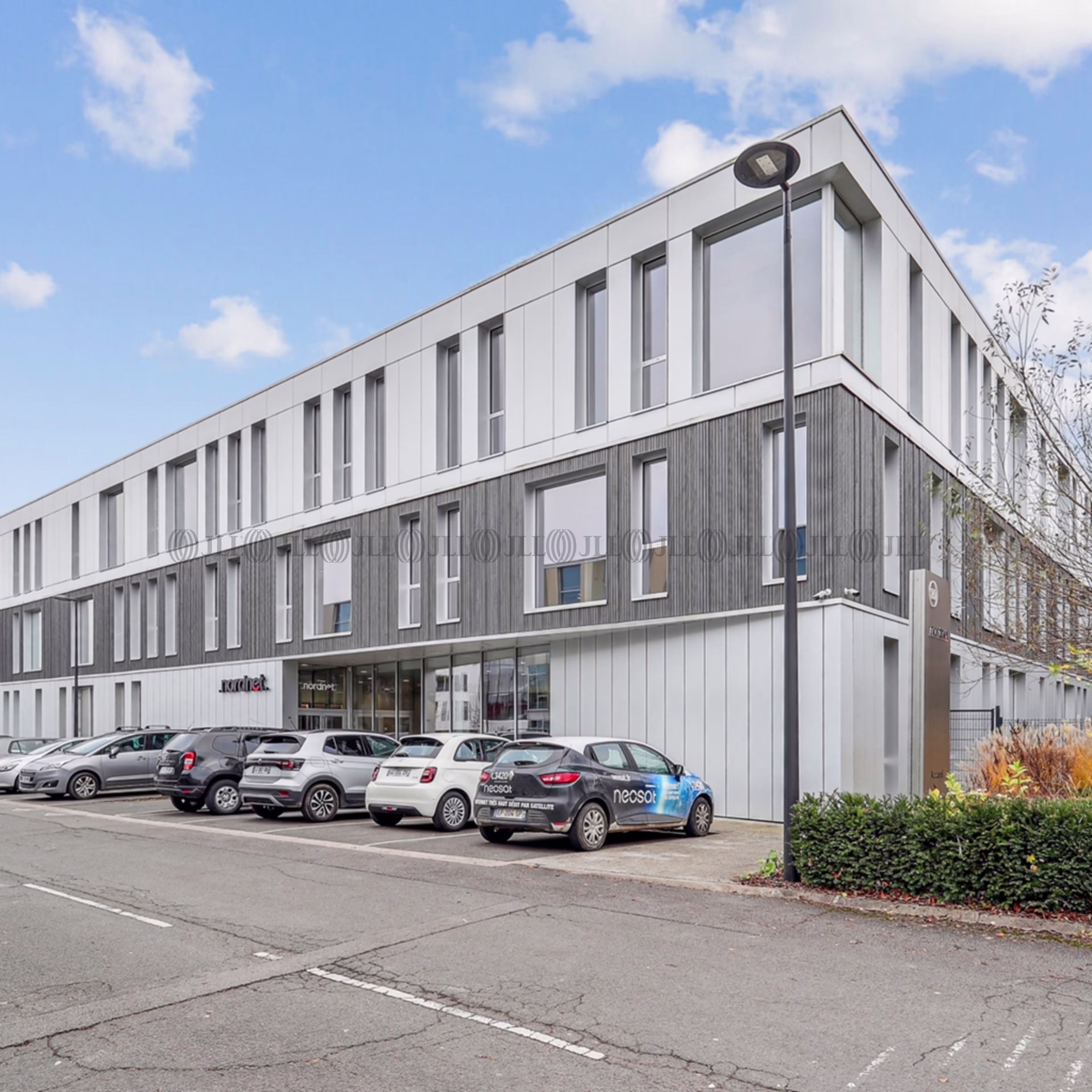 20 RUE DENIS PAPIN