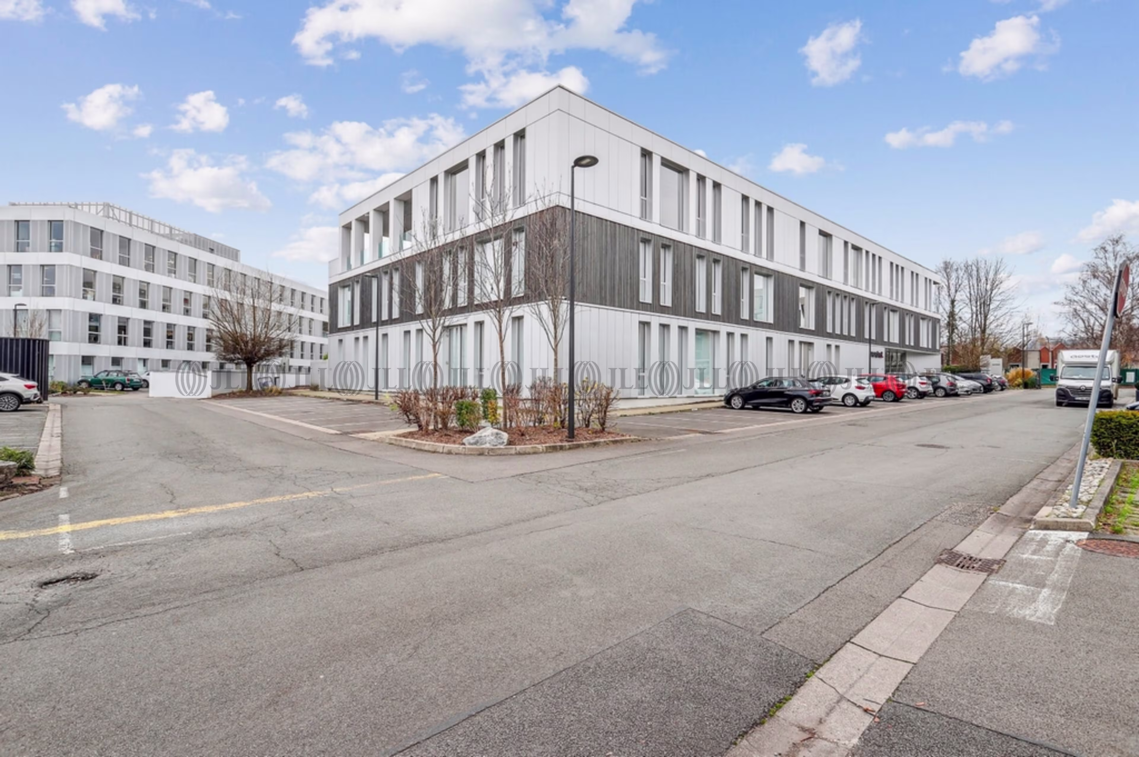 20 RUE DENIS PAPIN