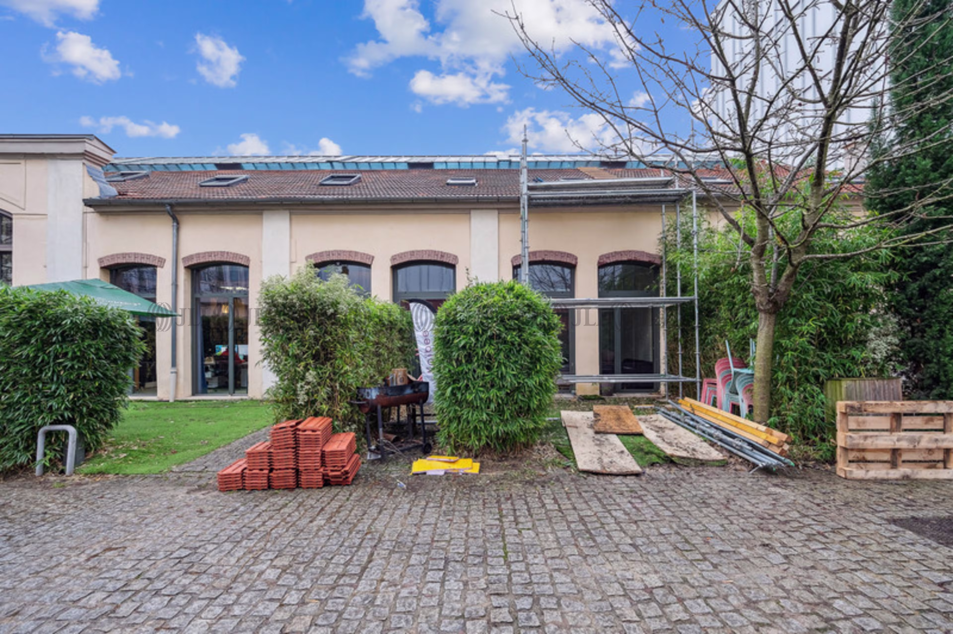 54 AVENUE LENINE