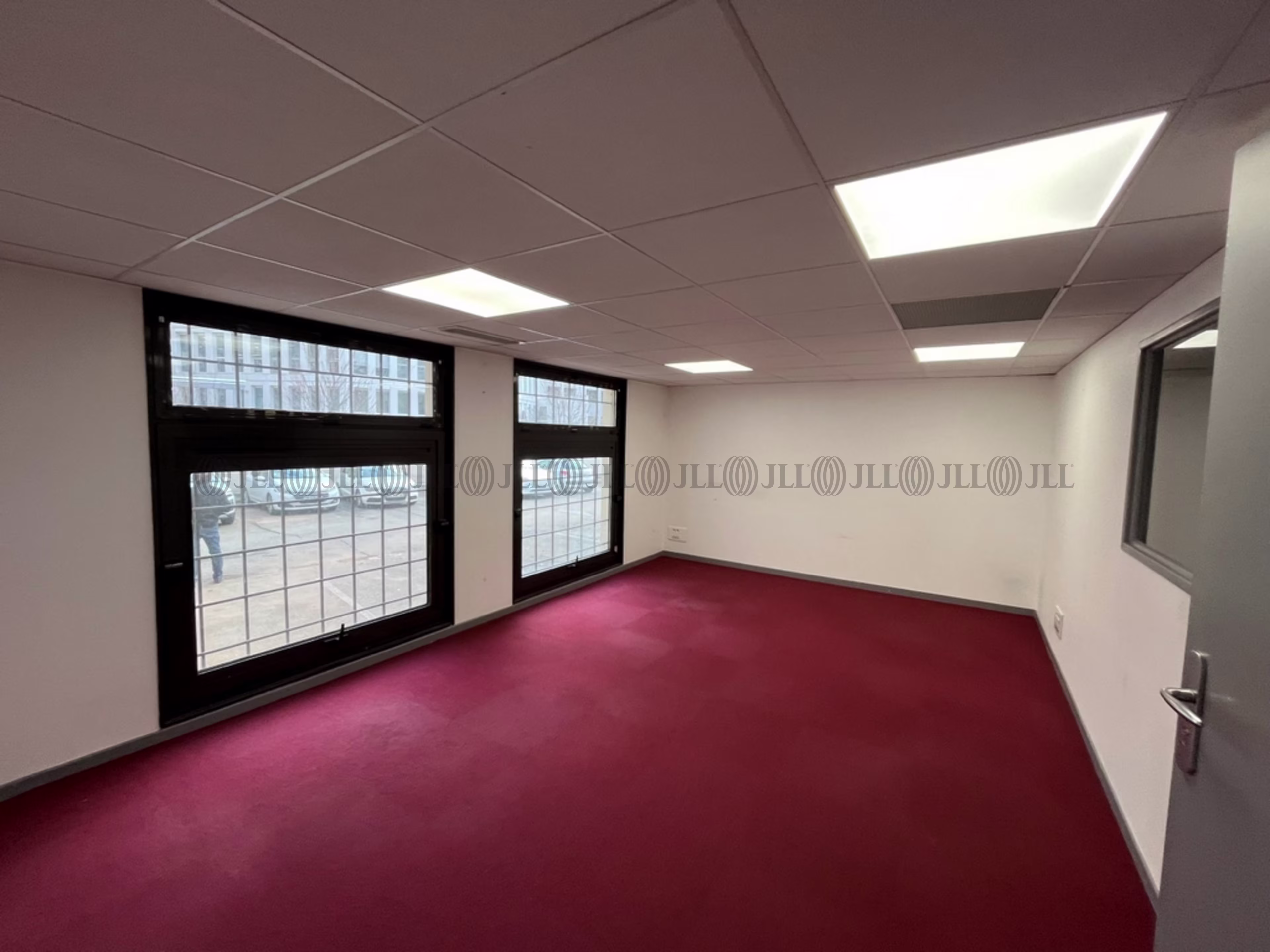92 COURS VITTON