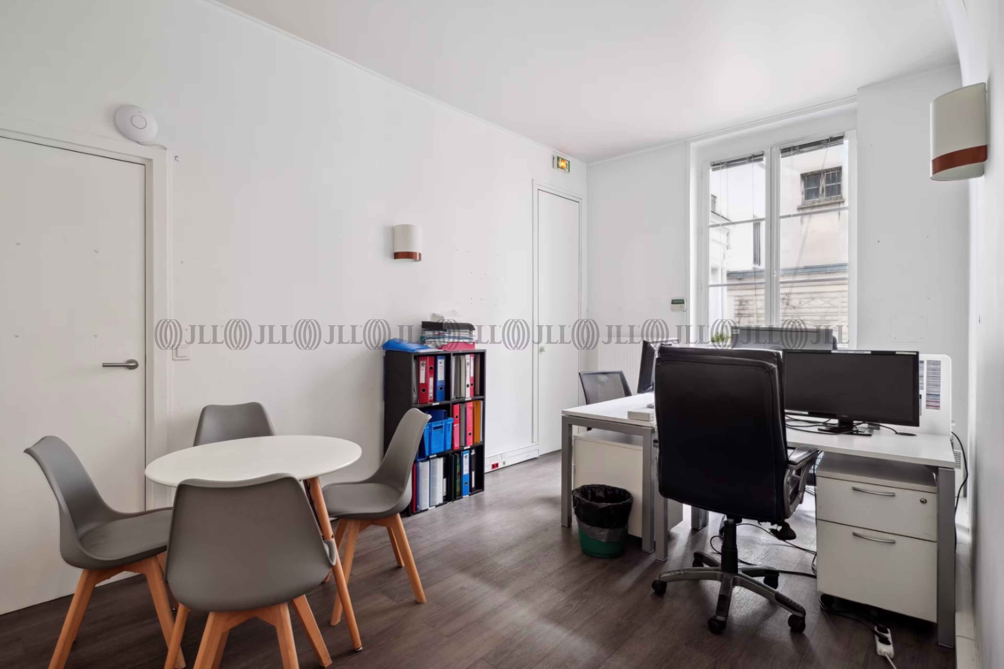 10 RUE DE SEZE