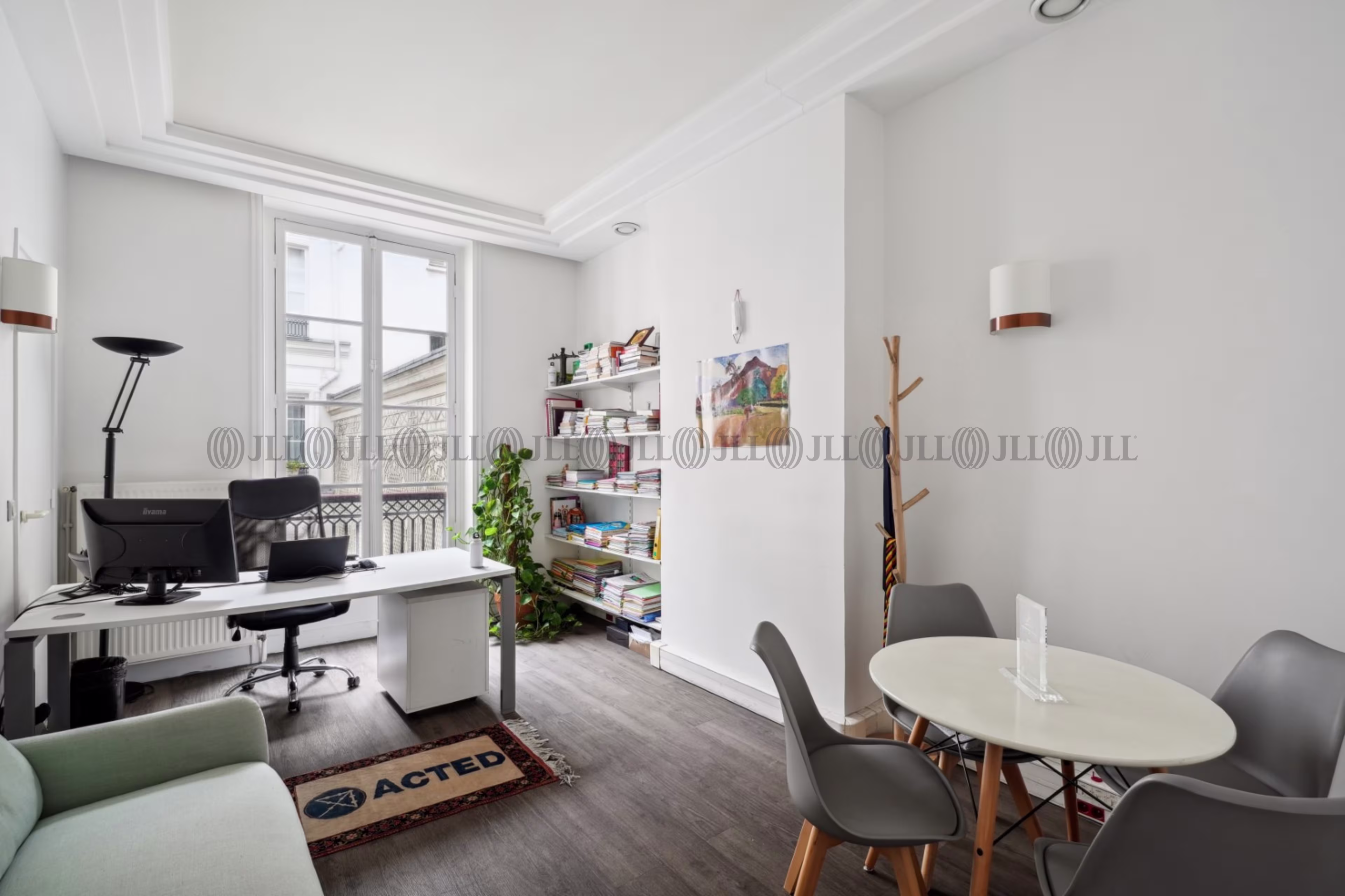 10 RUE DE SEZE