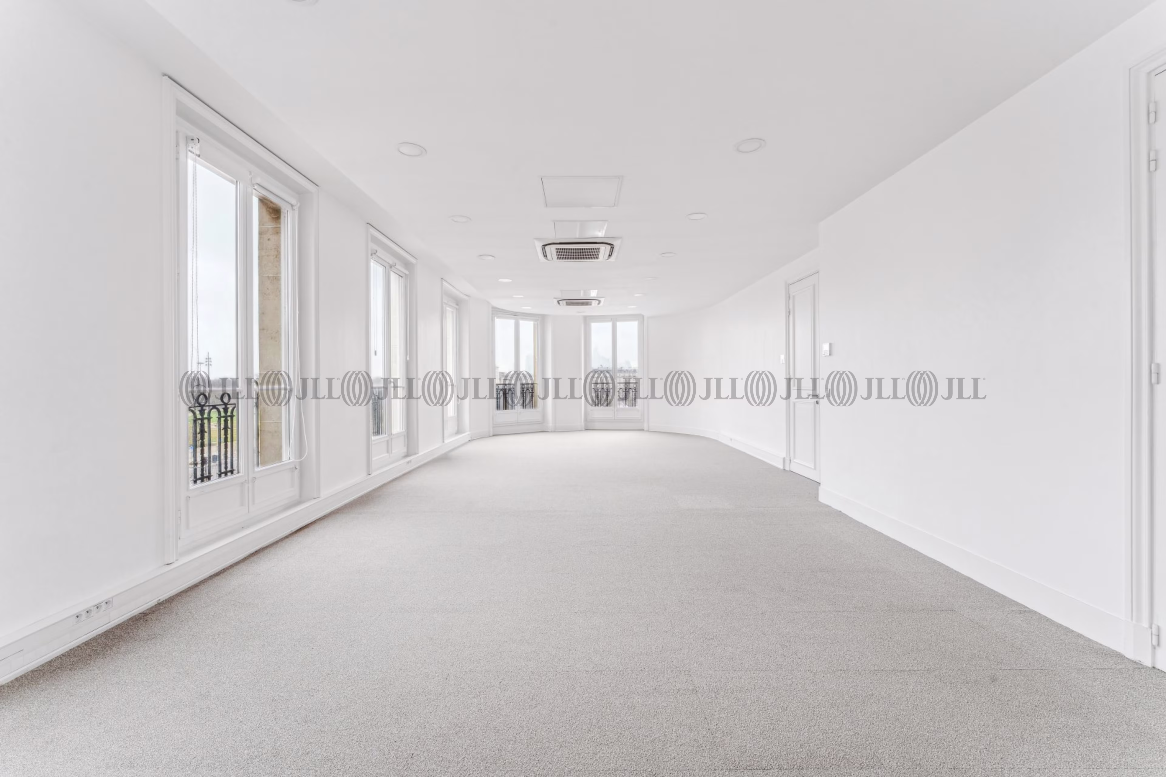 80 AVENUE DE LA GRANDE ARMEE