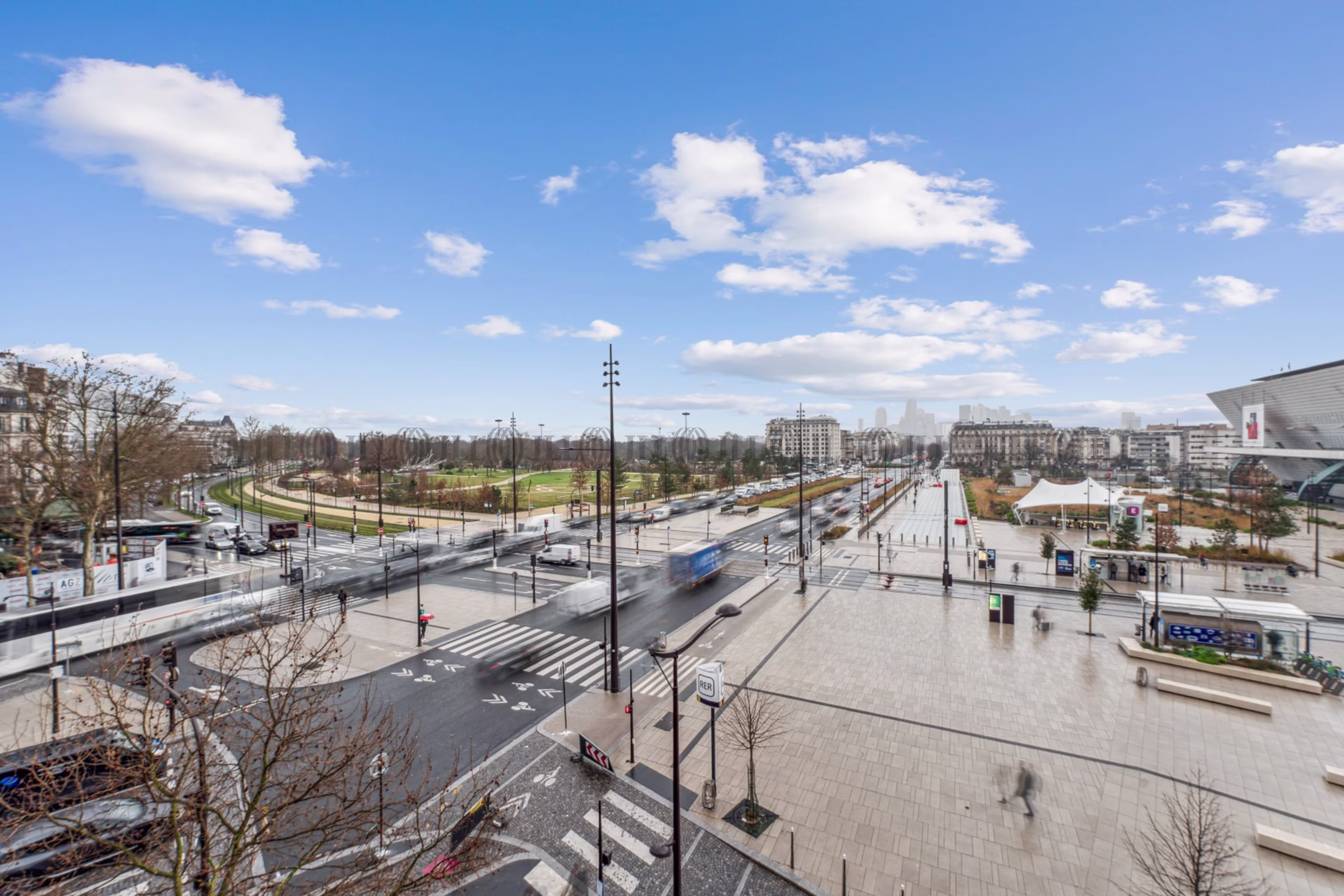 80 AVENUE DE LA GRANDE ARMEE