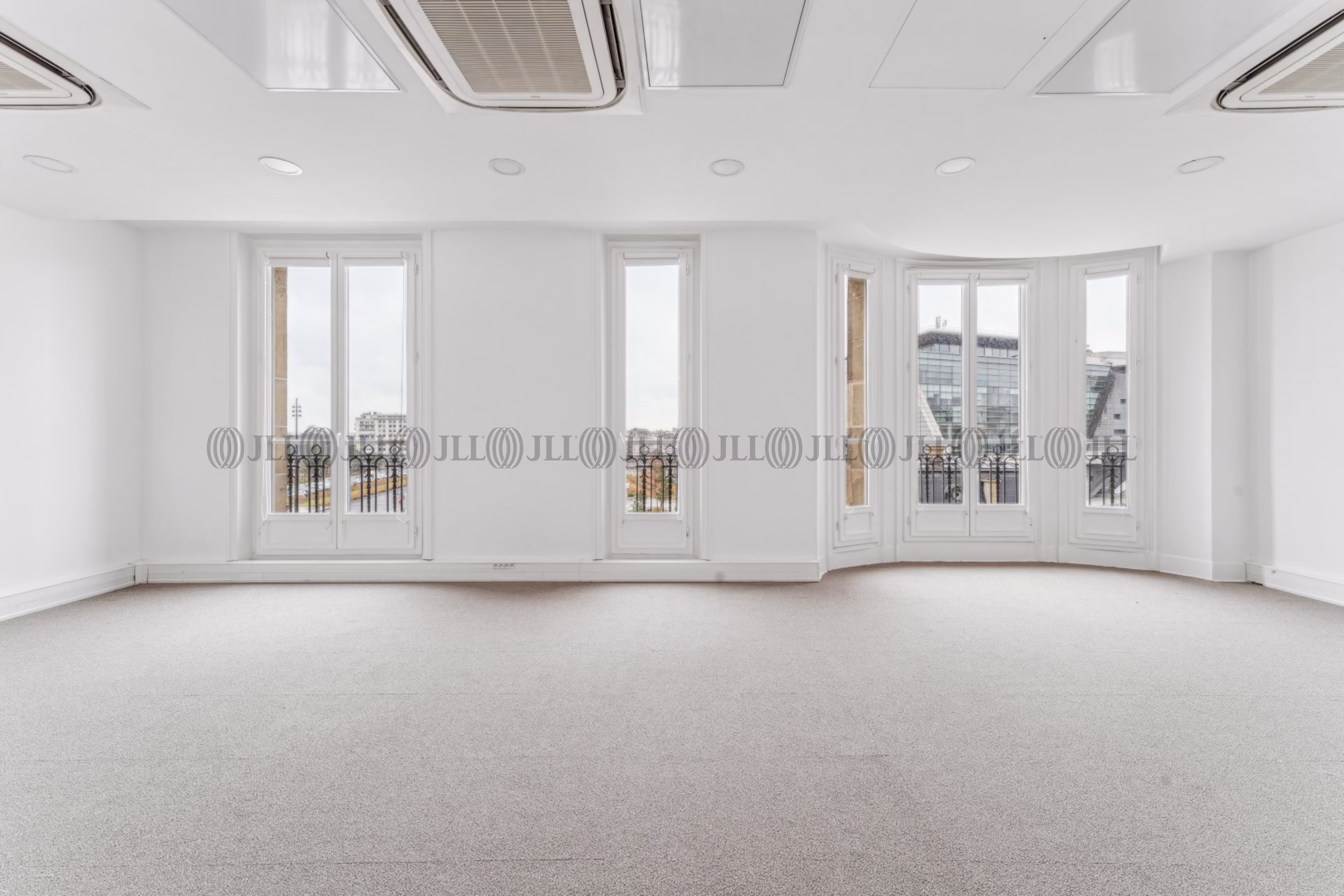 80 AVENUE DE LA GRANDE ARMEE