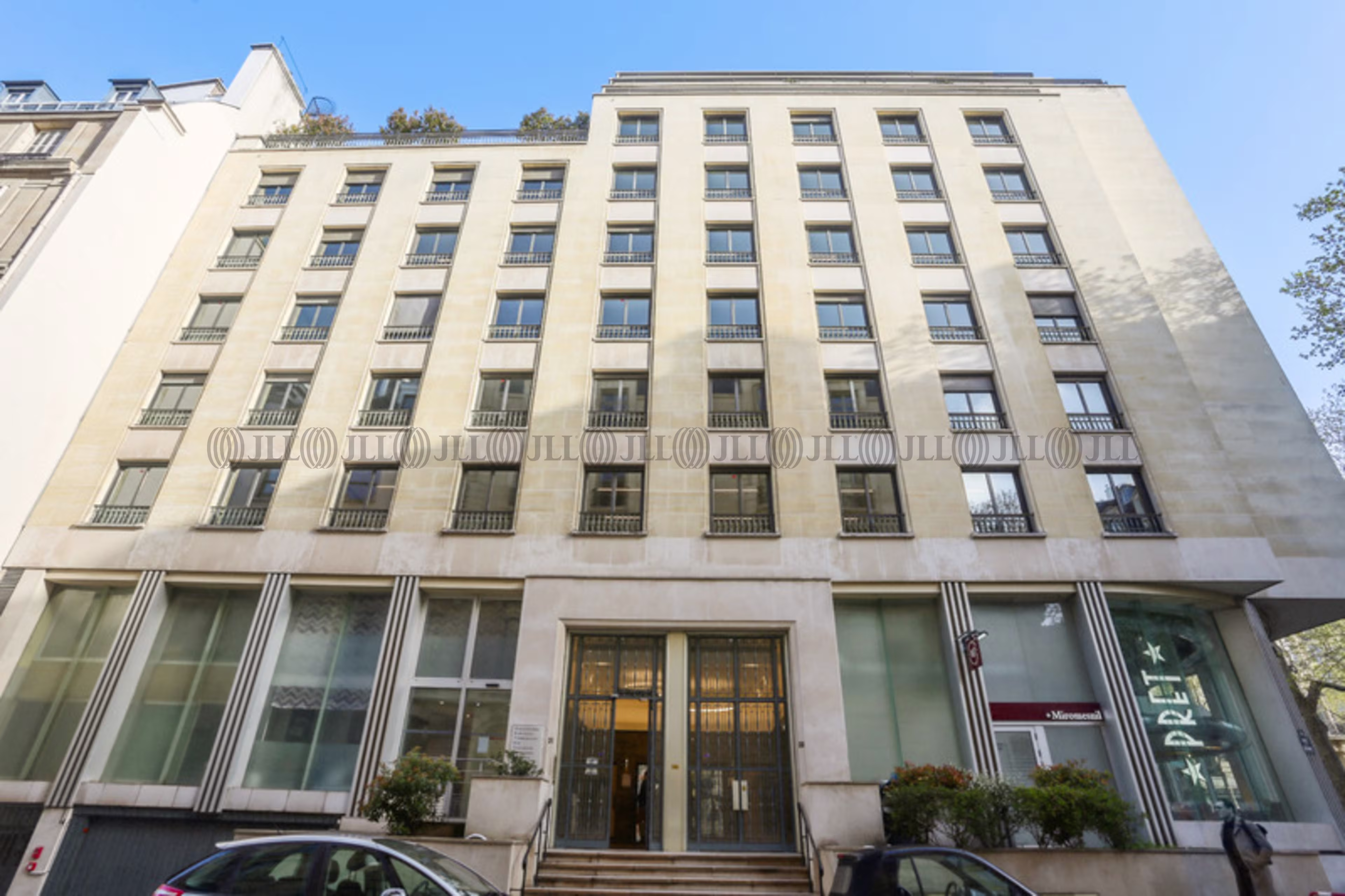 31-33 RUE DE LA BAUME