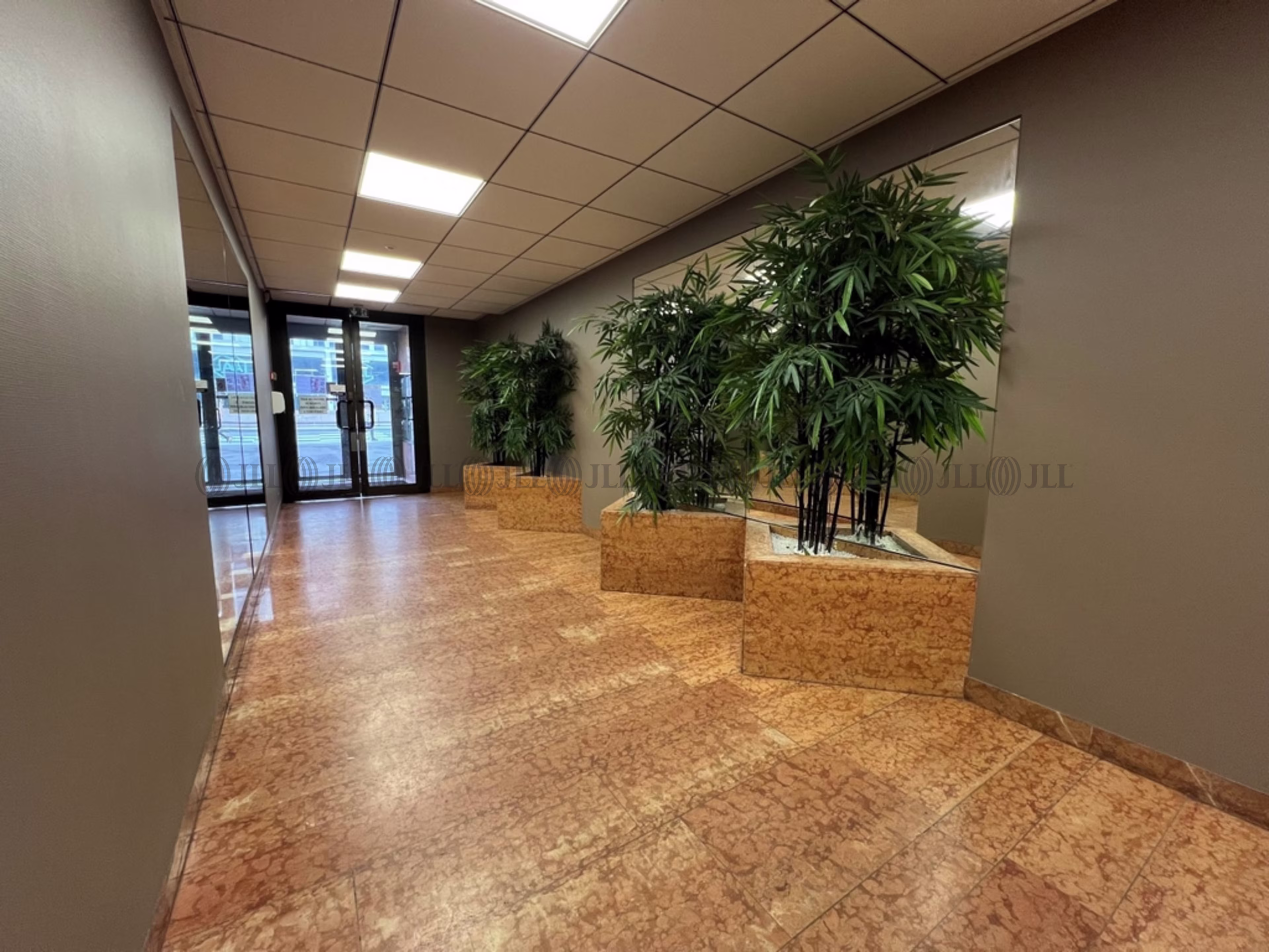 57 BOULEVARD MARIUS VIVIER MERLE