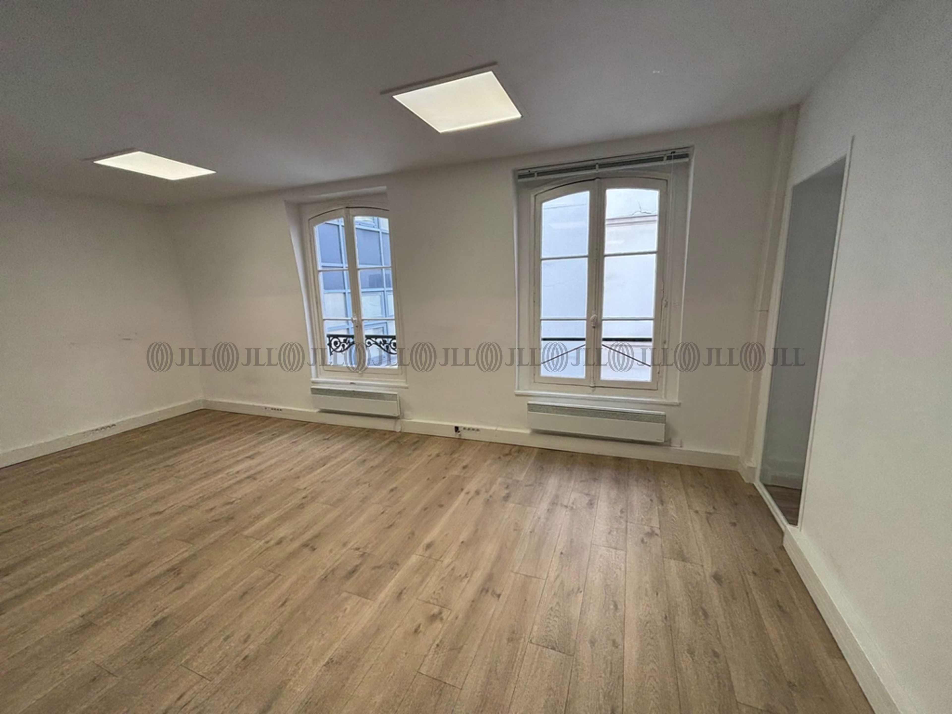 23 RUE DE LIEGE
