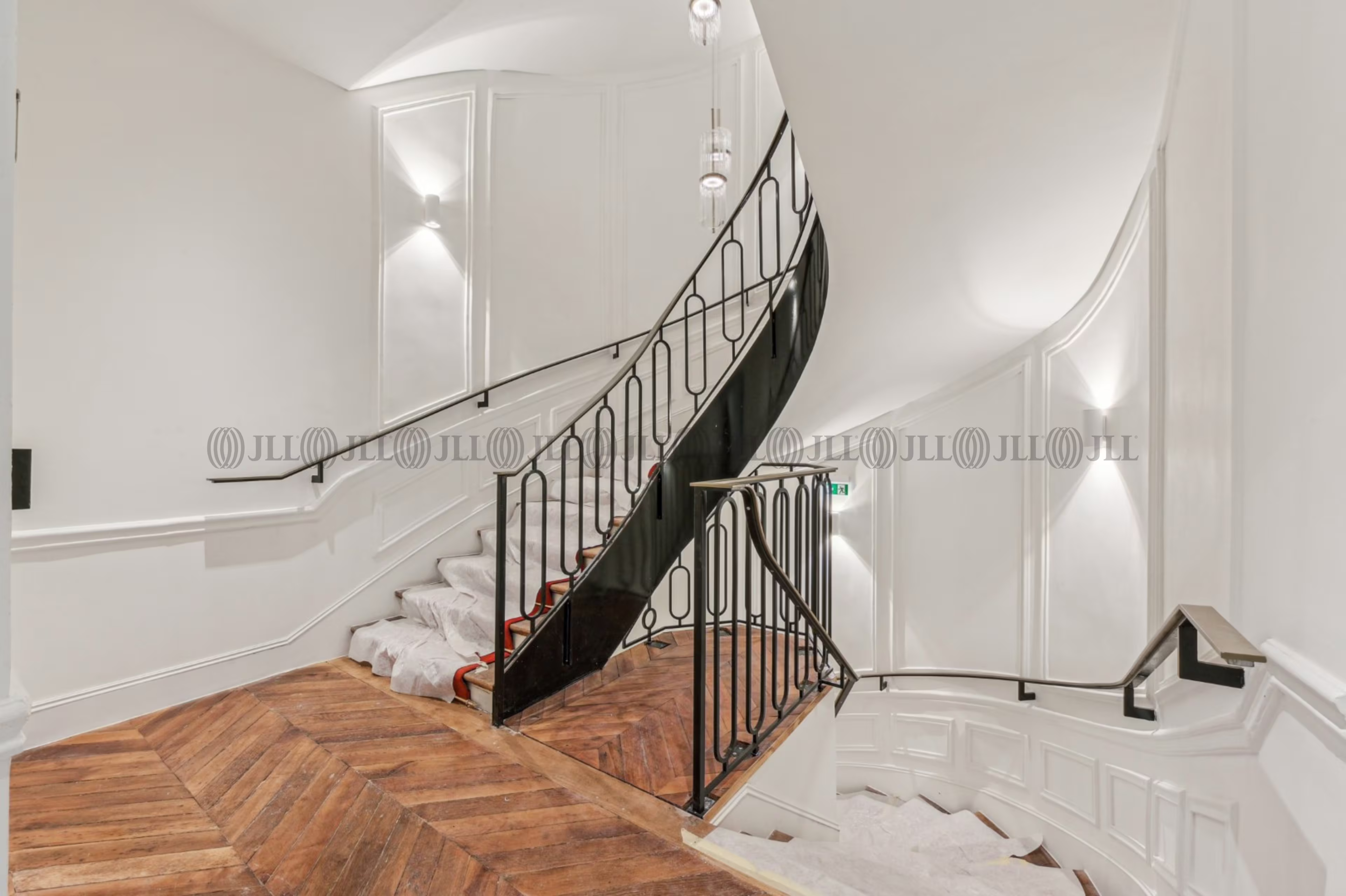 122 RUE LA BOETIE