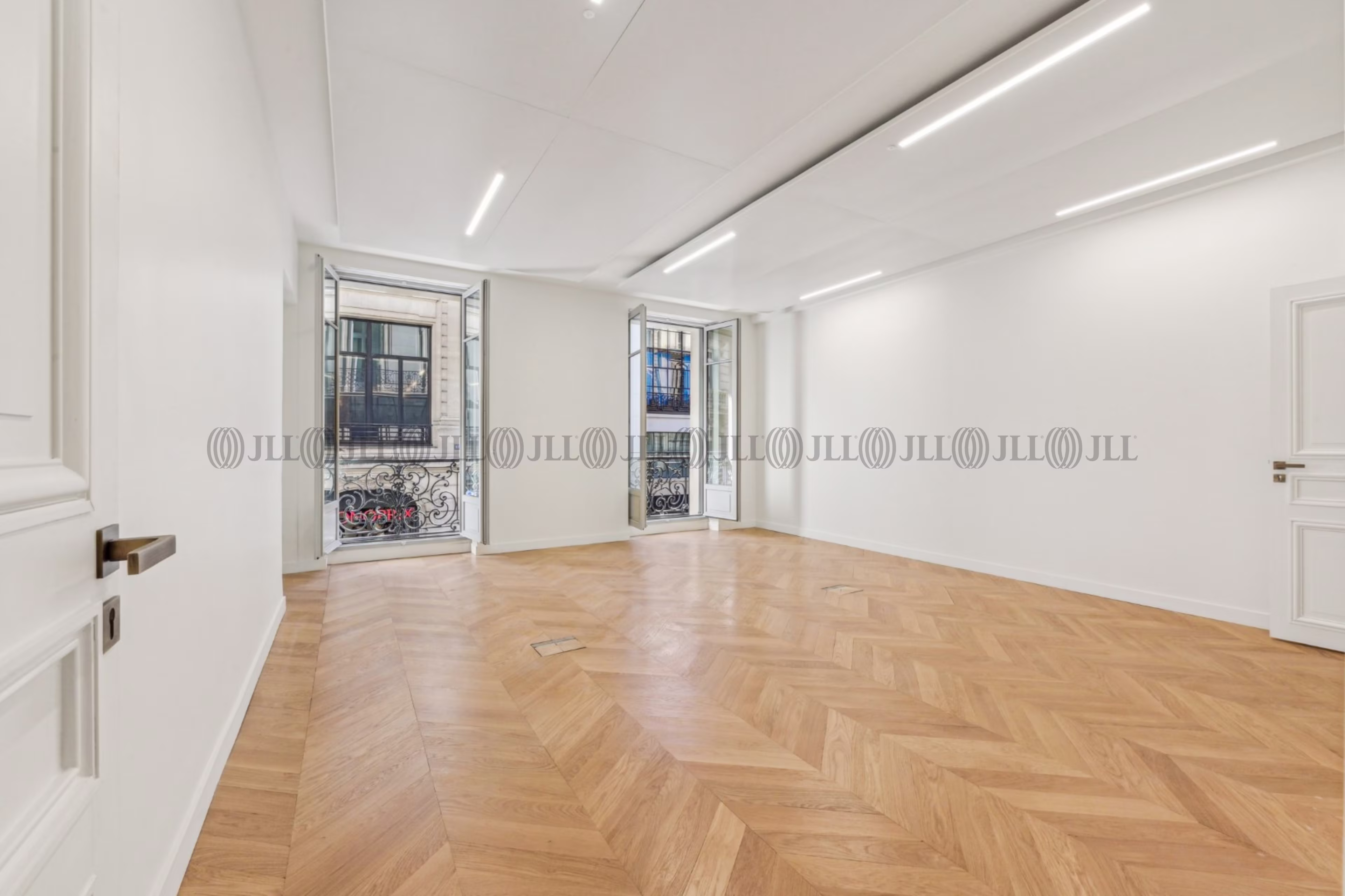122 RUE LA BOETIE
